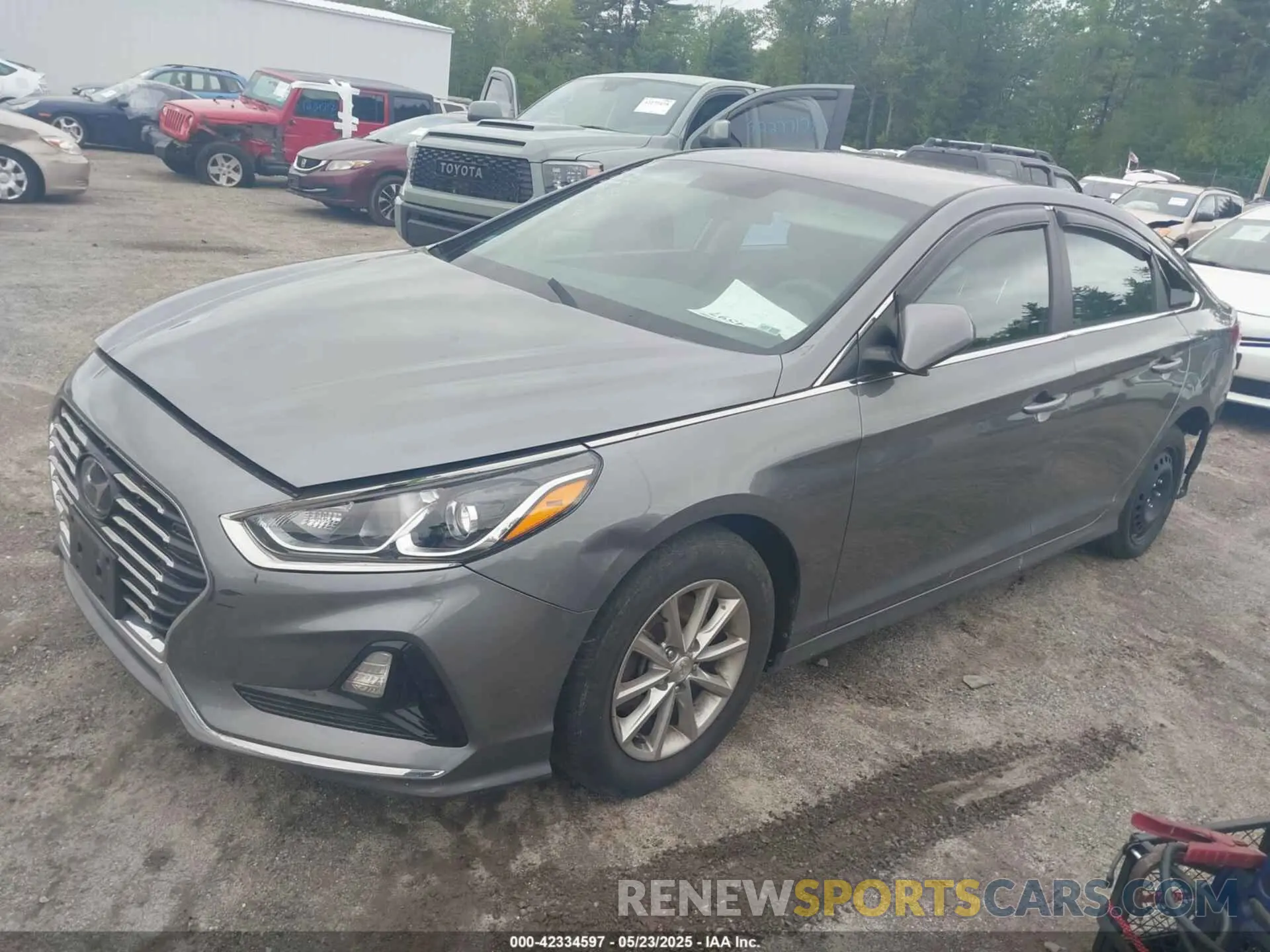 2 fotografías del automóvil dañado 5NPE24AF3KH778275 HYUNDAI SONATA 2019