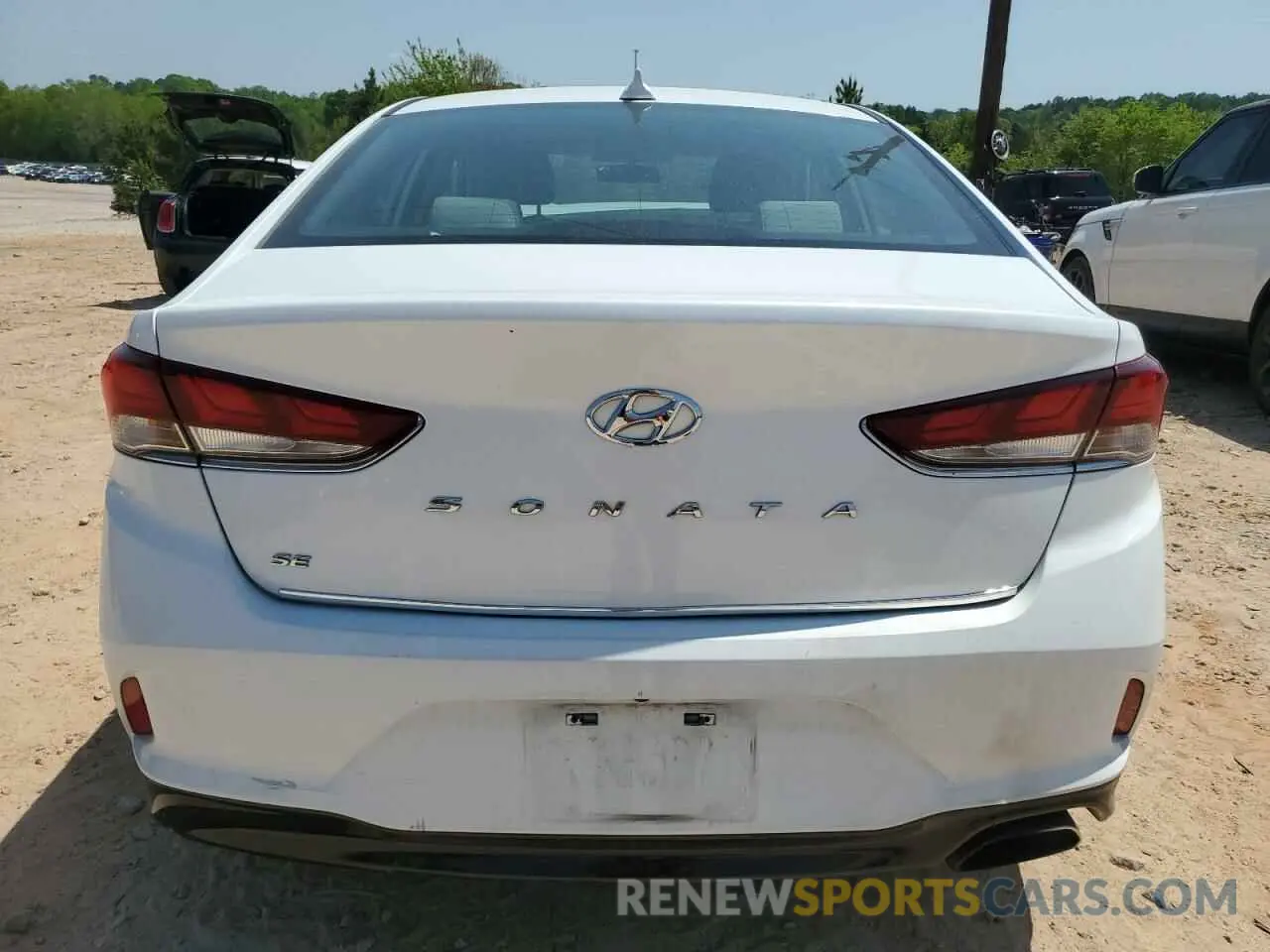 6 fotografías del automóvil dañado 5NPE24AF3KH789776 HYUNDAI SONATA 2019