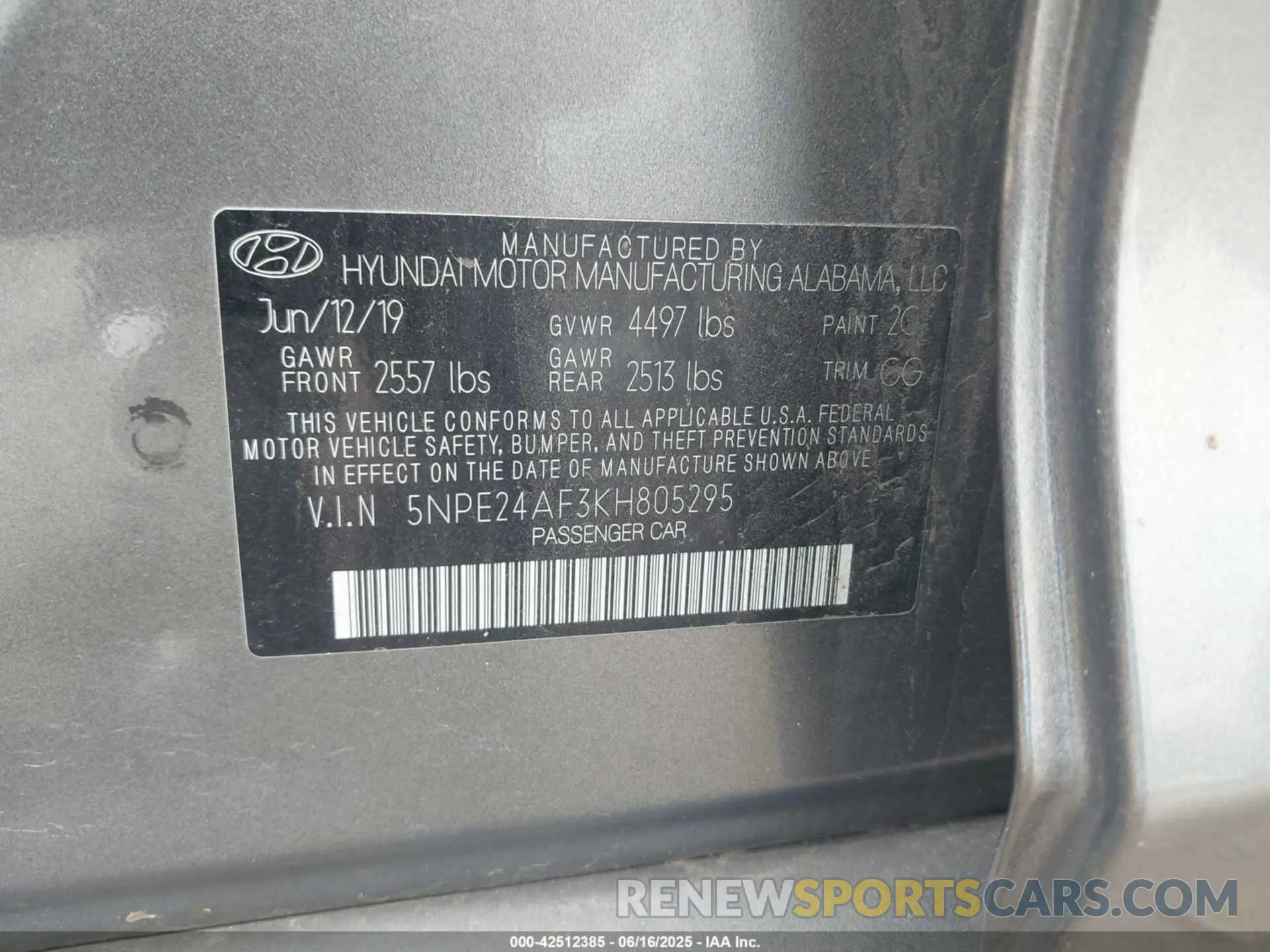 9 fotografías del automóvil dañado 5NPE24AF3KH805295 HYUNDAI SONATA 2019