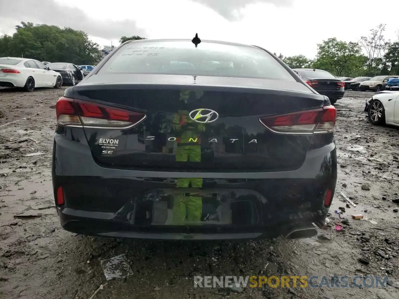 6 fotografías del automóvil dañado 5NPE24AF3KH817852 HYUNDAI SONATA 2019