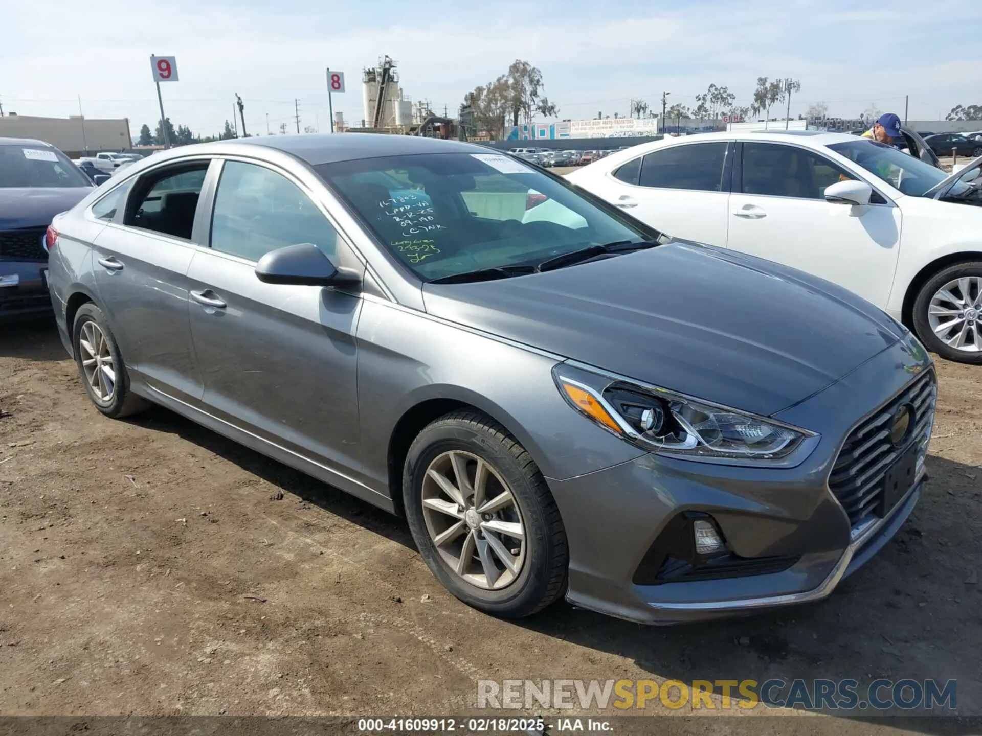 1 fotografías del automóvil dañado 5NPE24AF4KH734933 HYUNDAI SONATA 2019