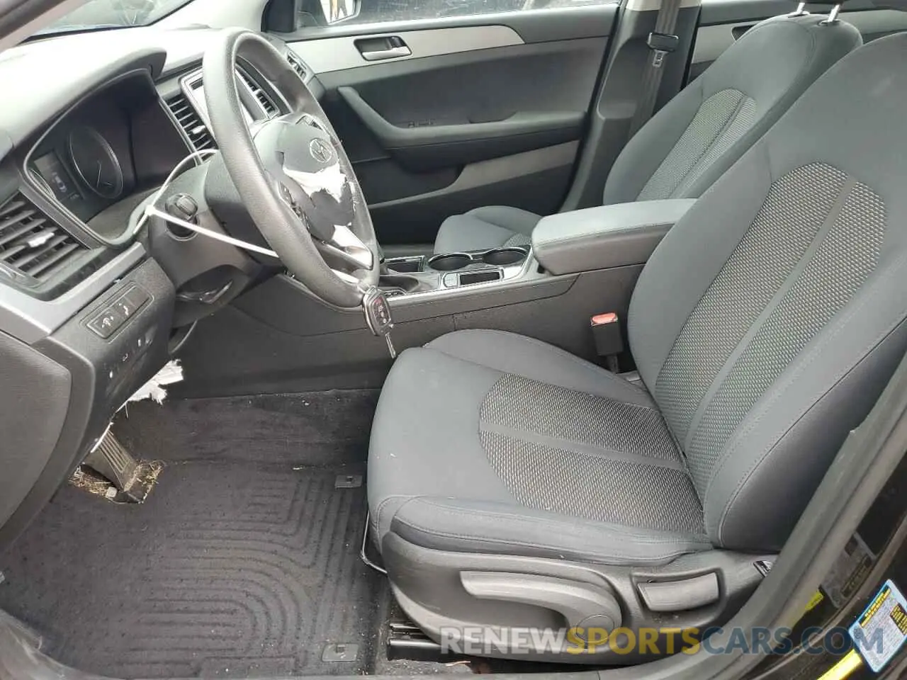 7 fotografías del automóvil dañado 5NPE24AF4KH741994 HYUNDAI SONATA 2019