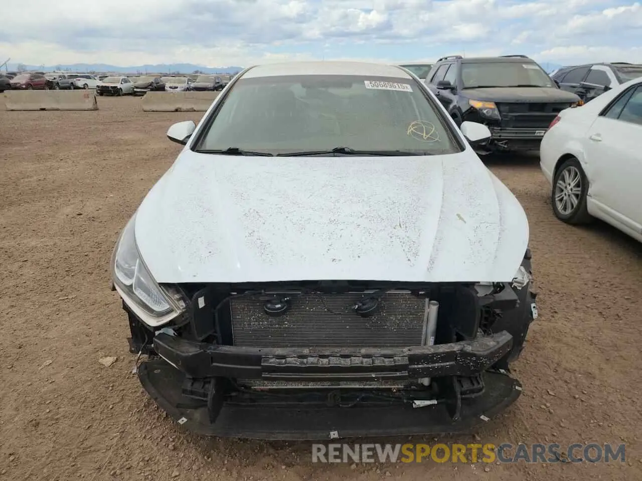 5 fotografías del automóvil dañado 5NPE24AF4KH766006 HYUNDAI SONATA 2019