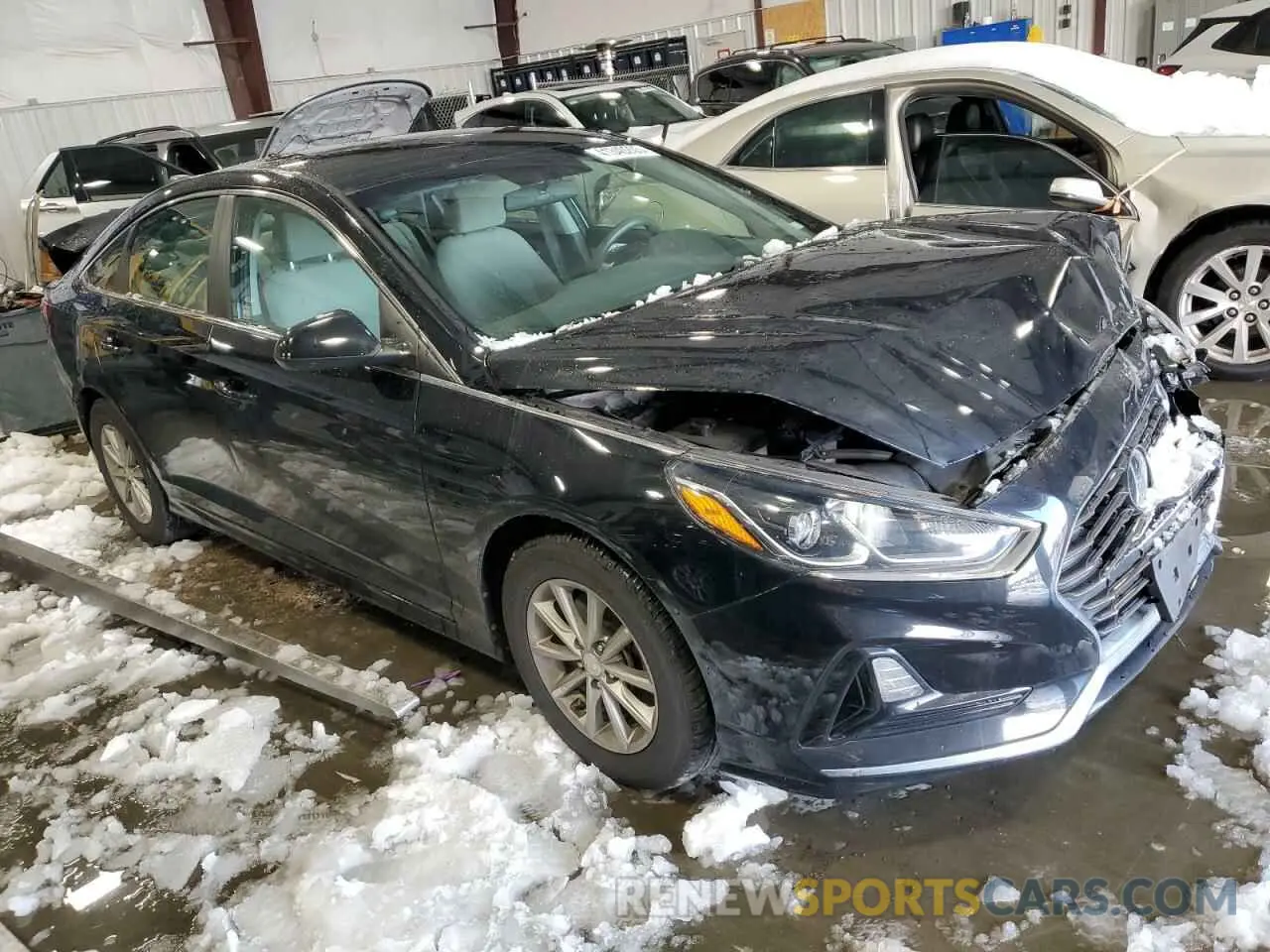 4 fotografías del automóvil dañado 5NPE24AF4KH801675 HYUNDAI SONATA 2019