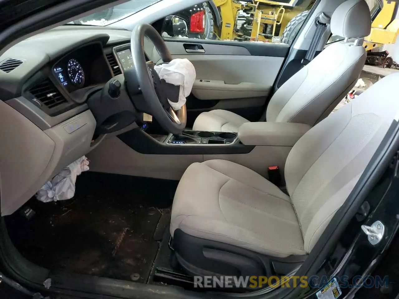 7 fotografías del automóvil dañado 5NPE24AF4KH801675 HYUNDAI SONATA 2019