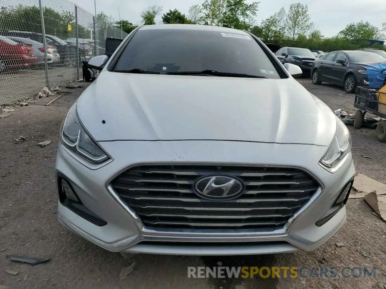 5 fotografías del automóvil dañado 5NPE24AF4KH819853 HYUNDAI SONATA 2019