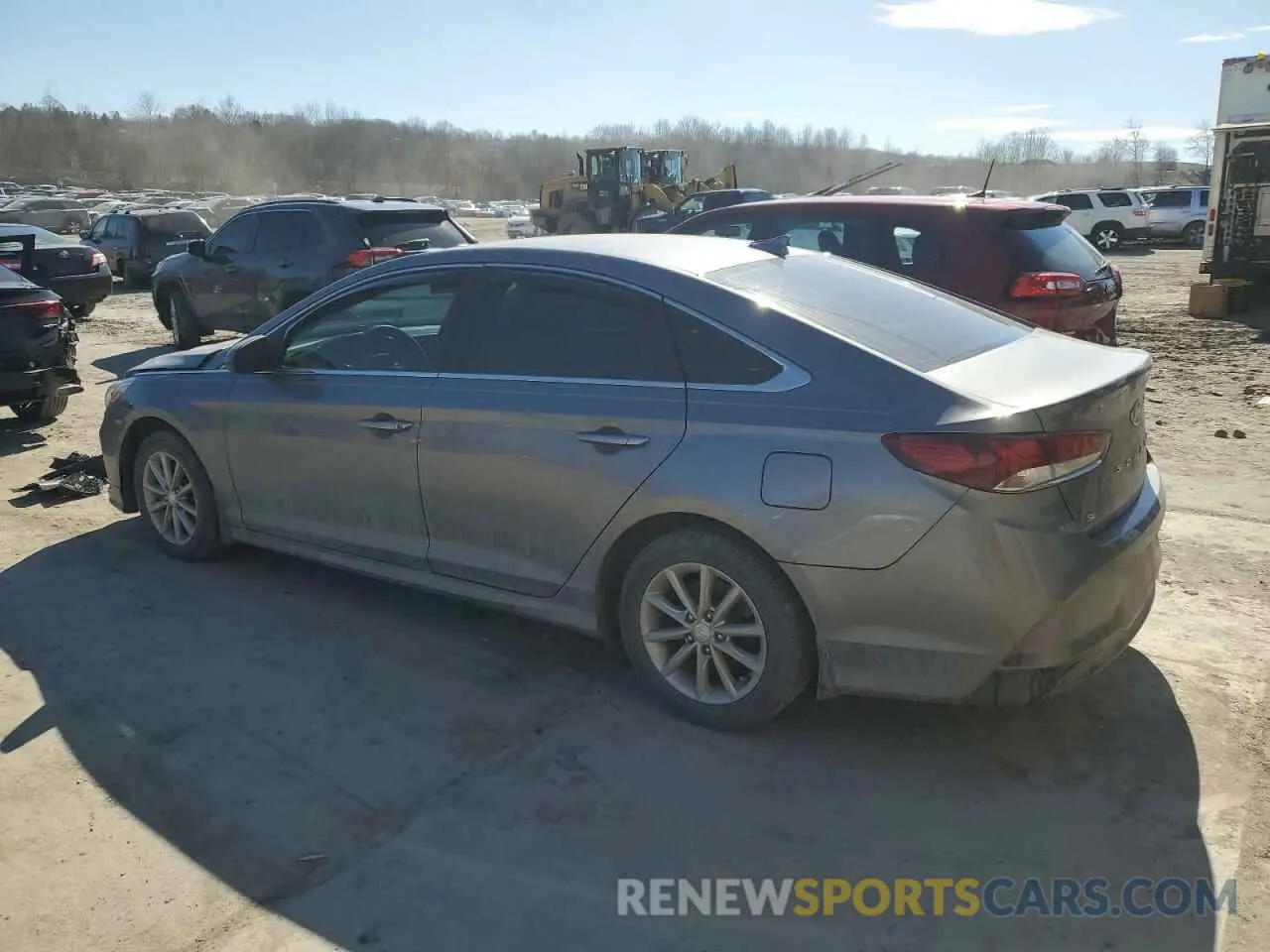 2 fotografías del automóvil dañado 5NPE24AF5KH739378 HYUNDAI SONATA 2019