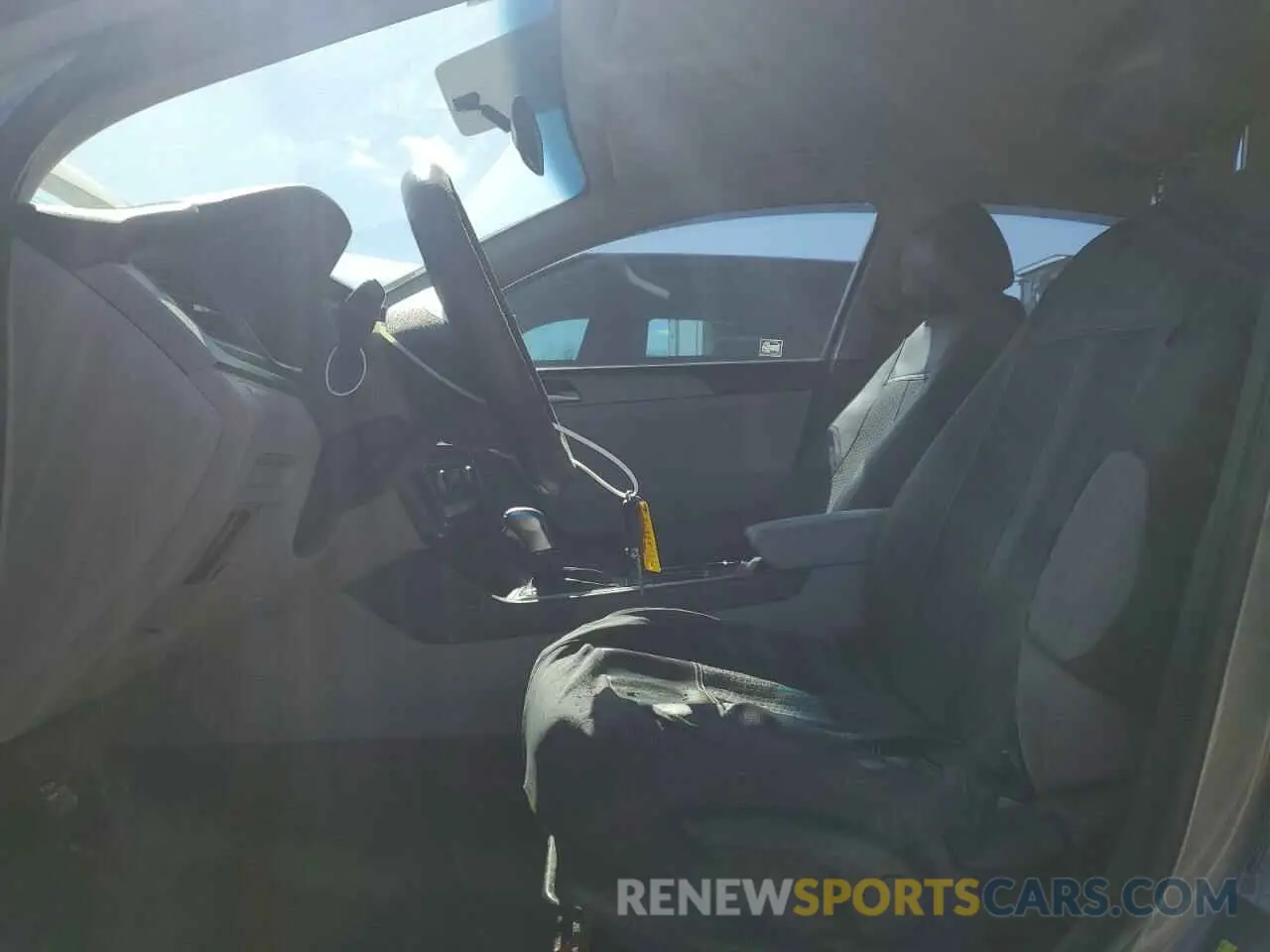 7 fotografías del automóvil dañado 5NPE24AF5KH739378 HYUNDAI SONATA 2019