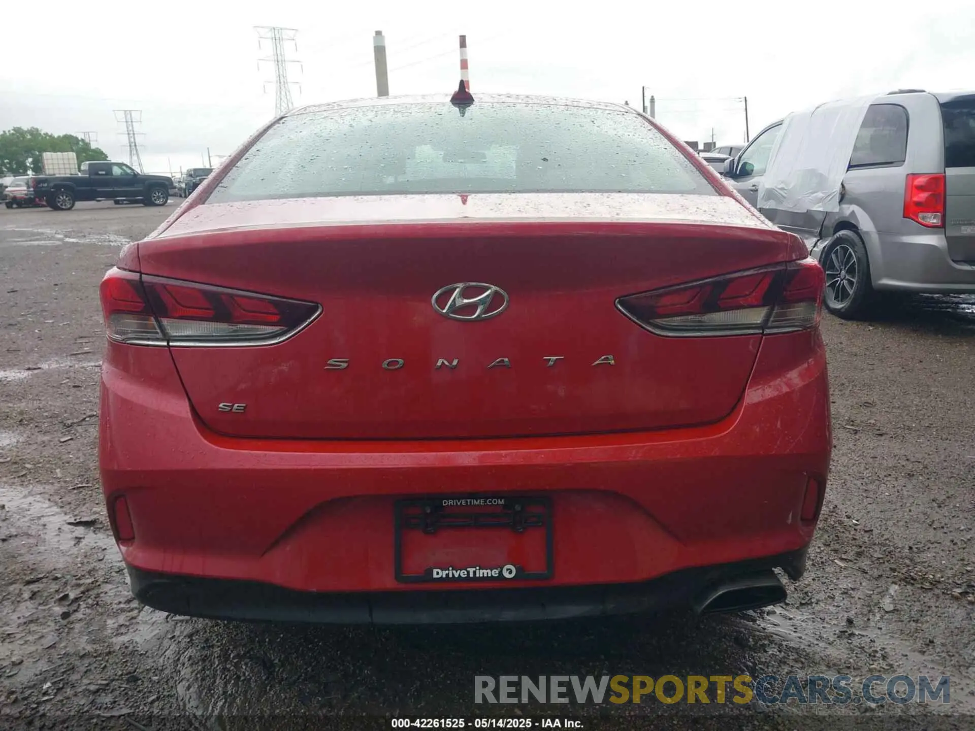 16 fotografías del automóvil dañado 5NPE24AF5KH752177 HYUNDAI SONATA 2019