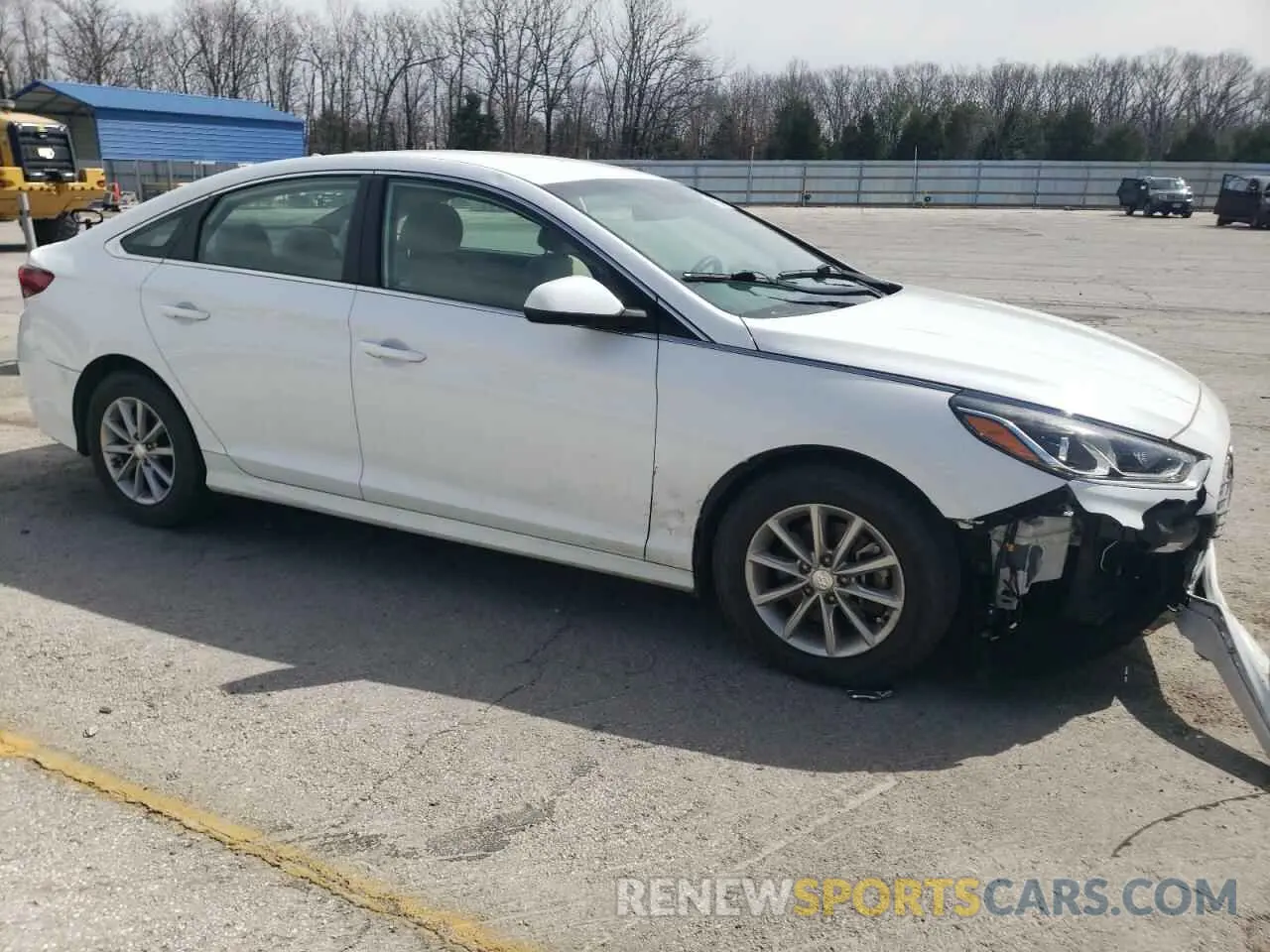 4 fotografías del automóvil dañado 5NPE24AF5KH759498 HYUNDAI SONATA 2019