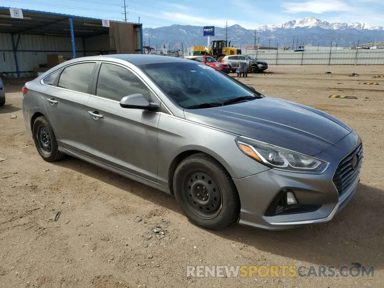 4 fotografías del automóvil dañado 5NPE24AF5KH762577 HYUNDAI SONATA 2019