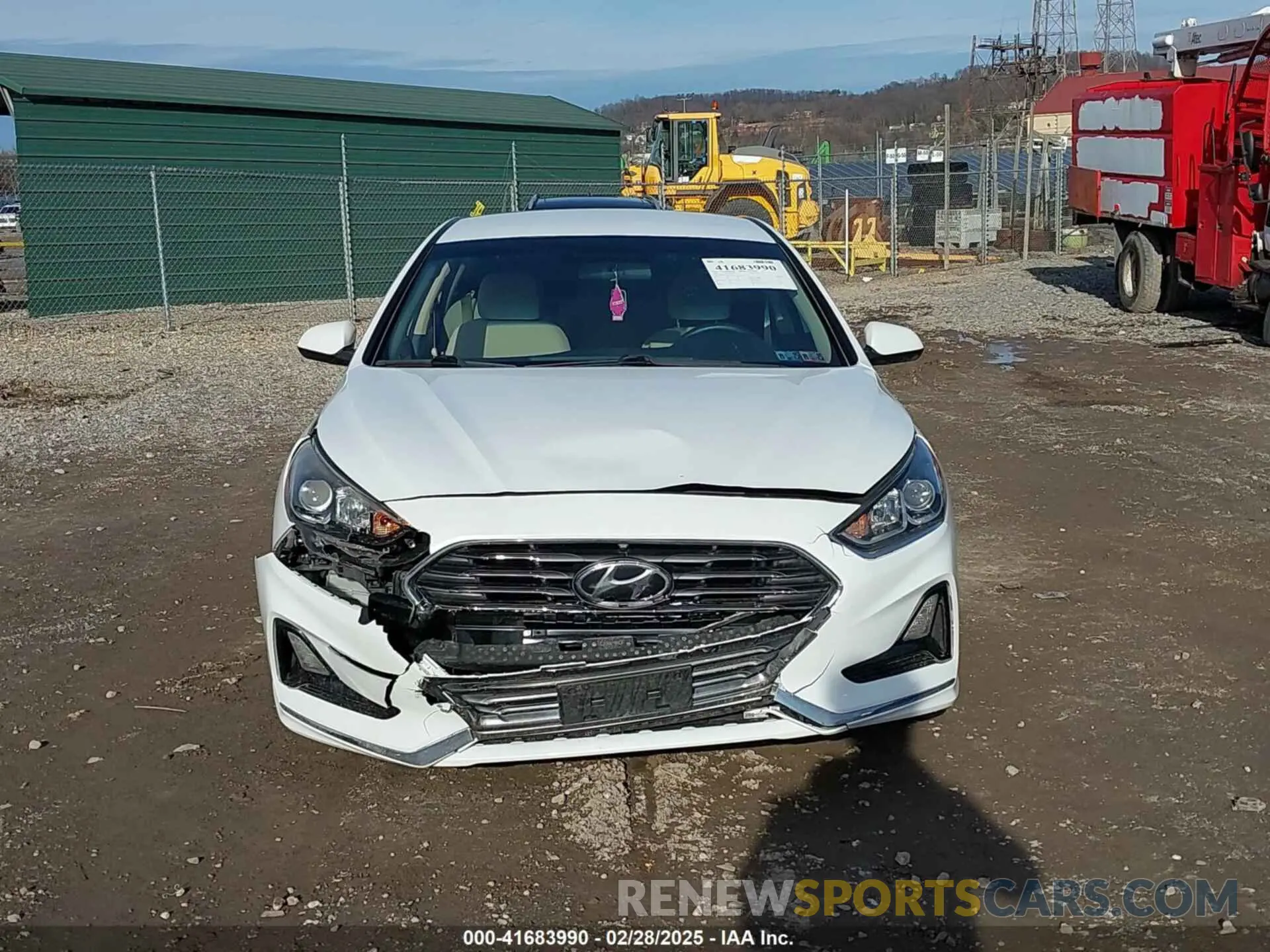 12 fotografías del automóvil dañado 5NPE24AF5KH770212 HYUNDAI SONATA 2019