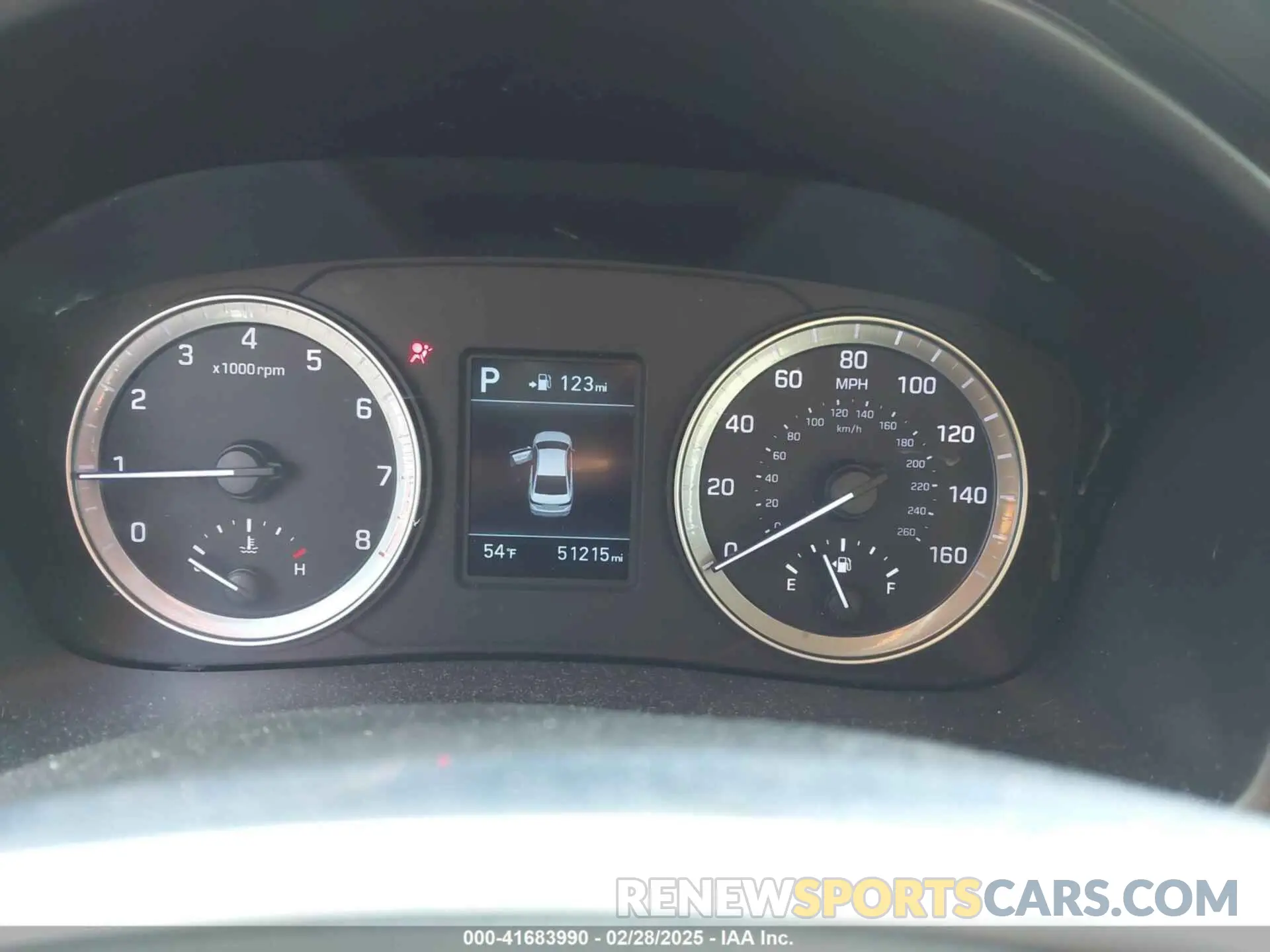7 fotografías del automóvil dañado 5NPE24AF5KH770212 HYUNDAI SONATA 2019