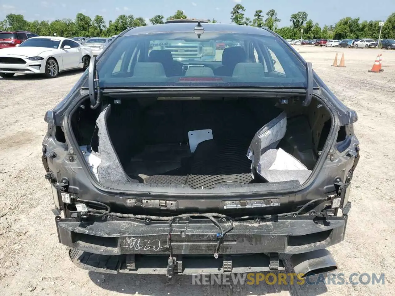 6 fotografías del automóvil dañado 5NPE24AF5KH782683 HYUNDAI SONATA 2019
