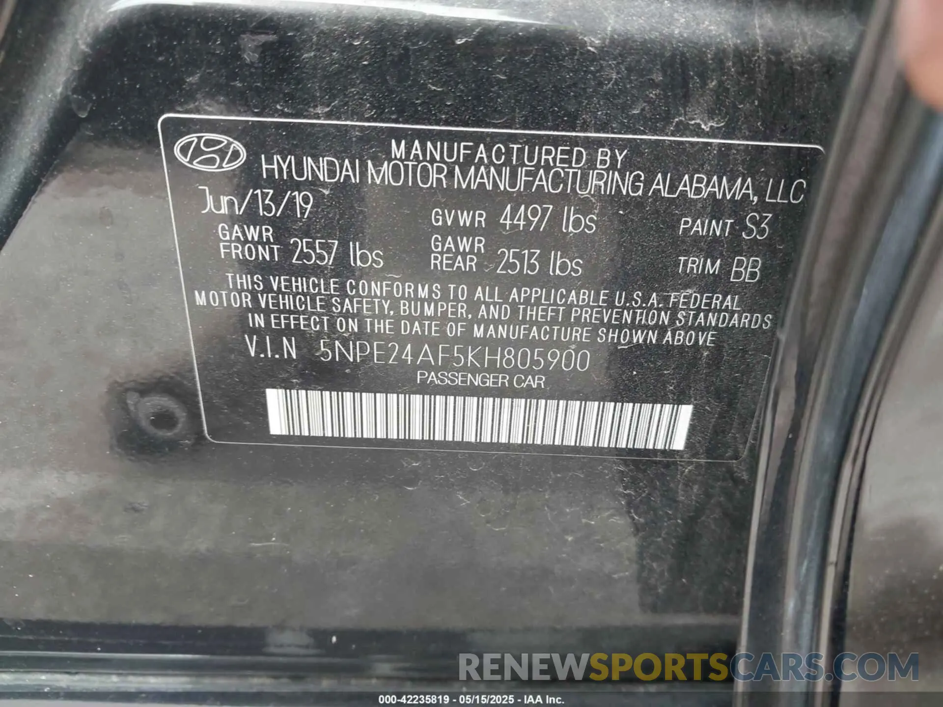 9 fotografías del automóvil dañado 5NPE24AF5KH805900 HYUNDAI SONATA 2019