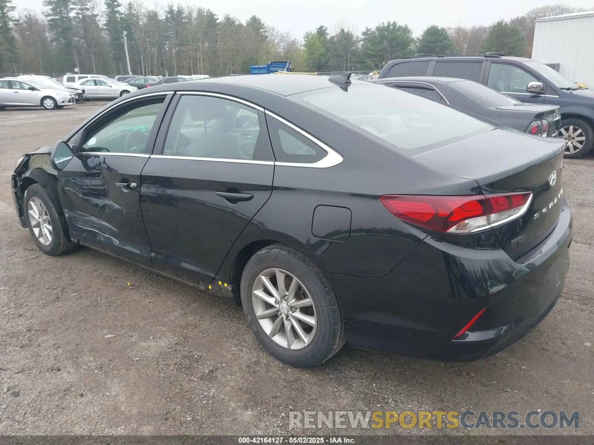 3 fotografías del automóvil dañado 5NPE24AF6KH726851 HYUNDAI SONATA 2019