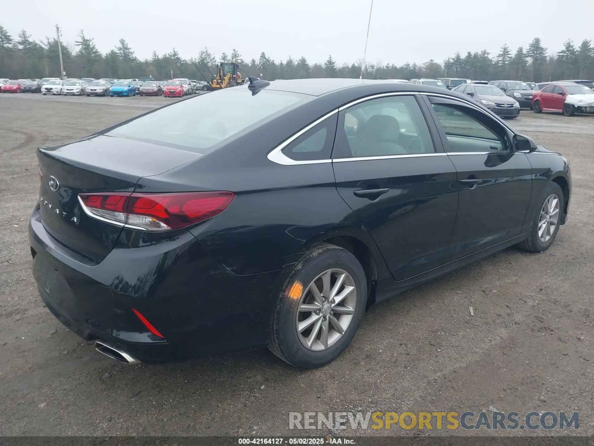 4 fotografías del automóvil dañado 5NPE24AF6KH726851 HYUNDAI SONATA 2019