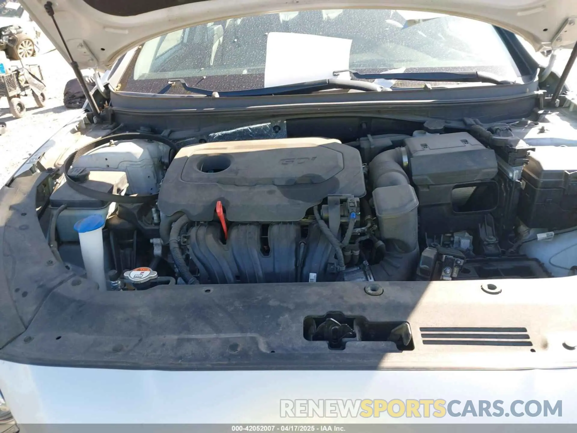10 fotografías del automóvil dañado 5NPE24AF6KH750647 HYUNDAI SONATA 2019