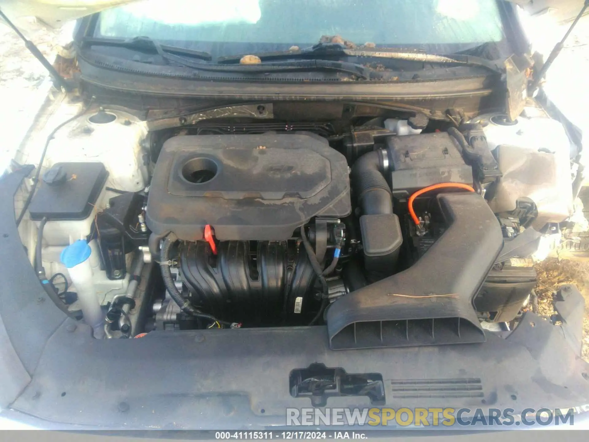 10 fotografías del automóvil dañado 5NPE24AF6KH756335 HYUNDAI SONATA 2019