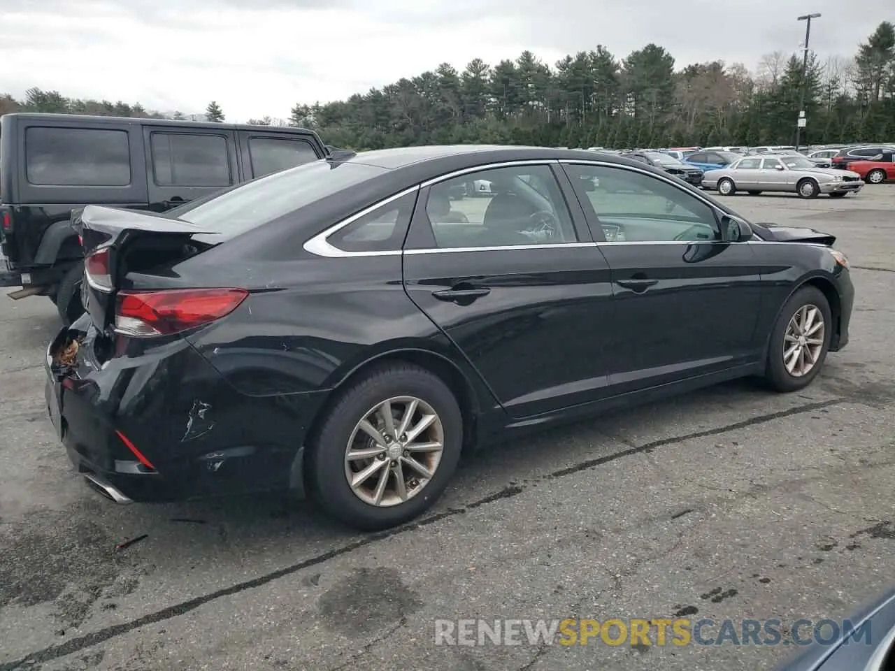 3 fotografías del automóvil dañado 5NPE24AF6KH760319 HYUNDAI SONATA 2019