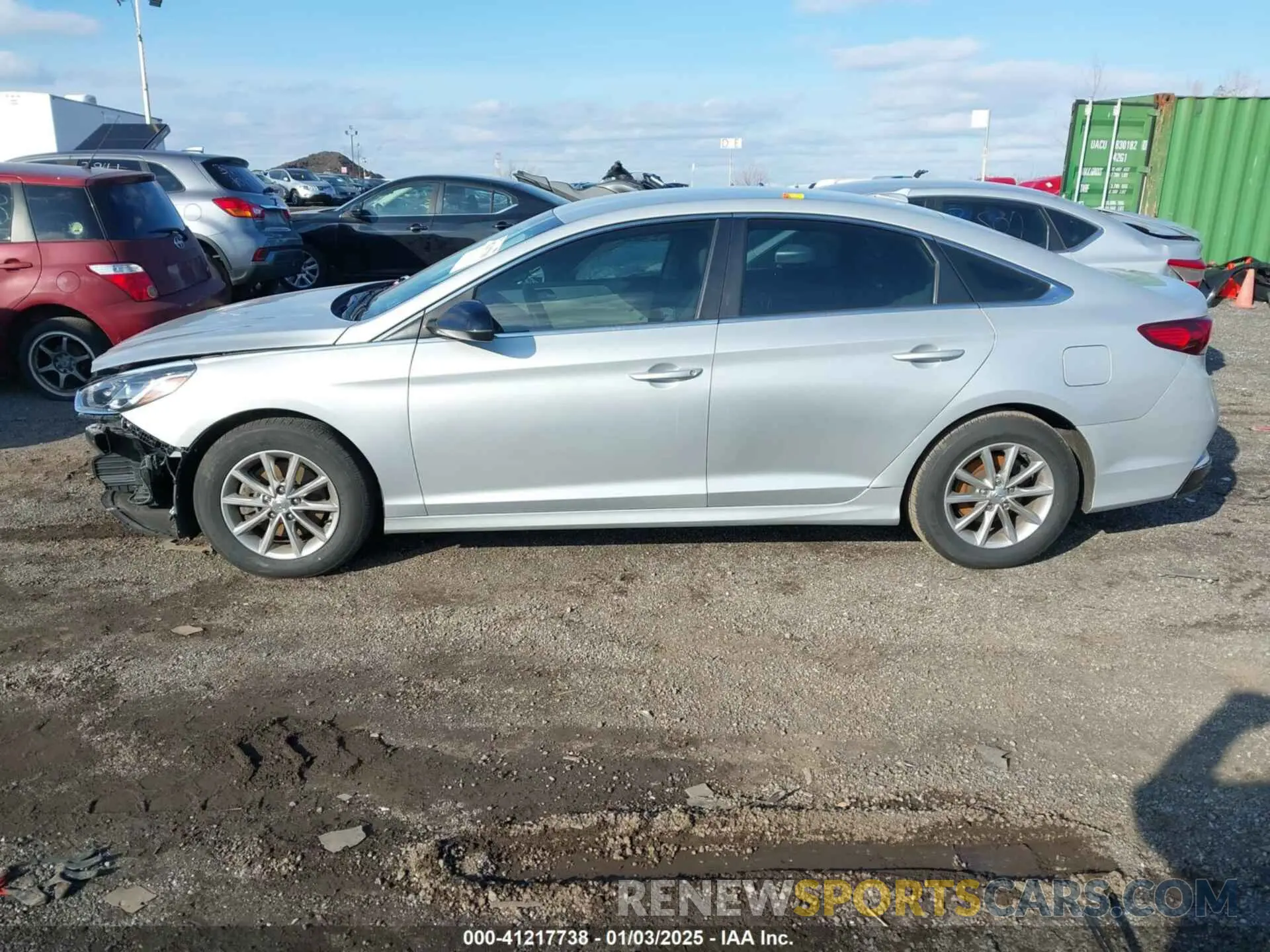14 fotografías del automóvil dañado 5NPE24AF6KH800351 HYUNDAI SONATA 2019