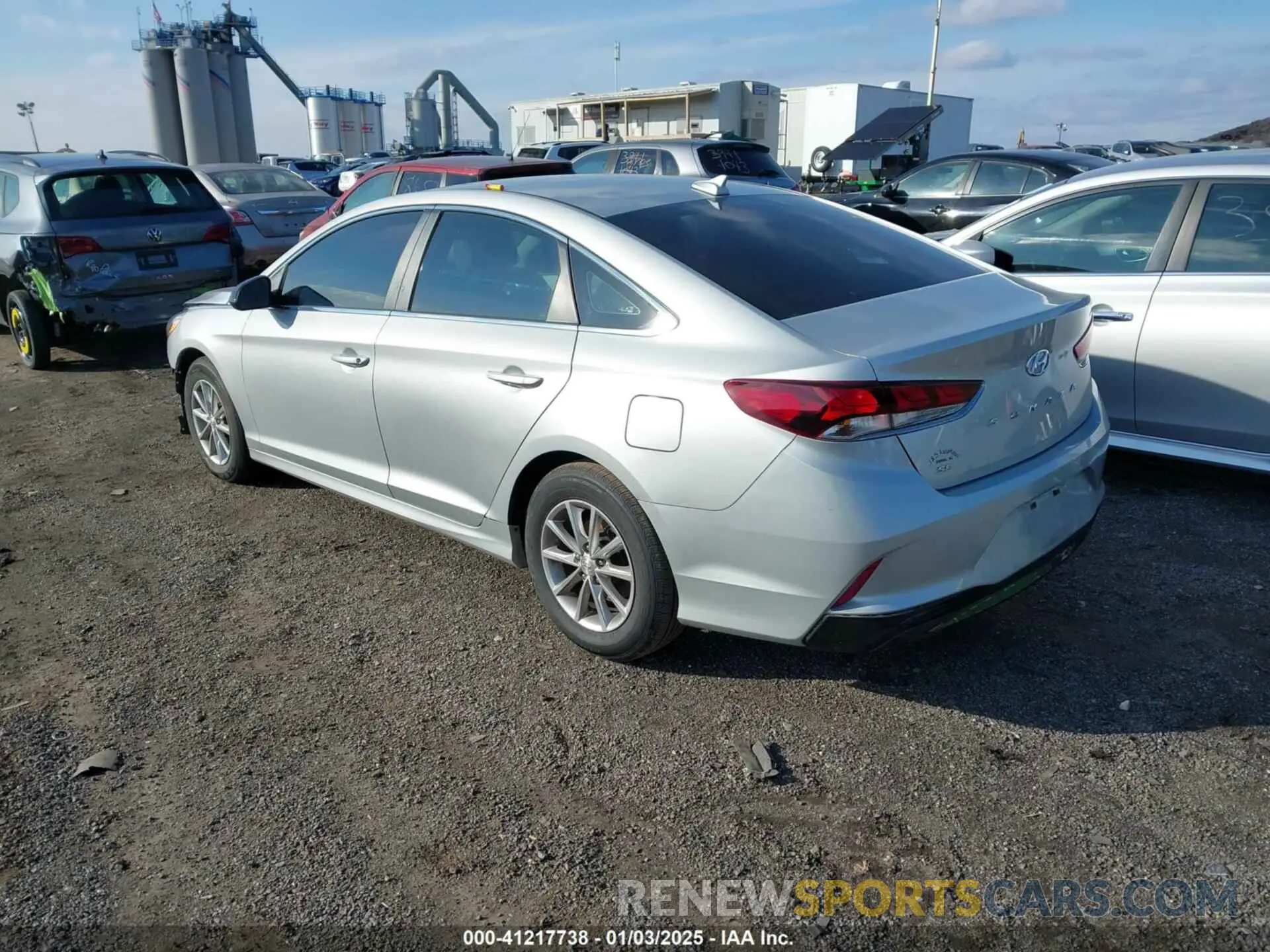 3 fotografías del automóvil dañado 5NPE24AF6KH800351 HYUNDAI SONATA 2019