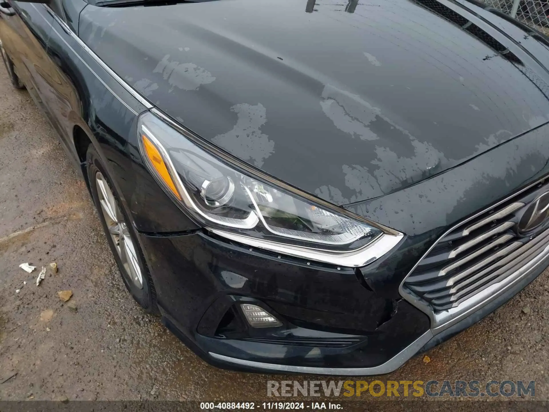 17 fotografías del automóvil dañado 5NPE24AF7KH746963 HYUNDAI SONATA 2019