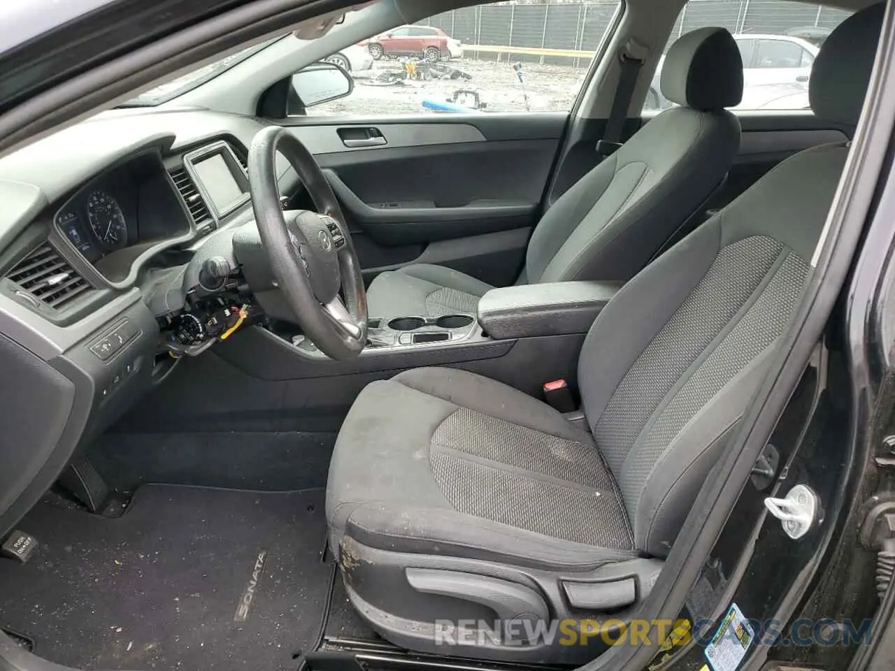 7 fotografías del automóvil dañado 5NPE24AF7KH804392 HYUNDAI SONATA 2019