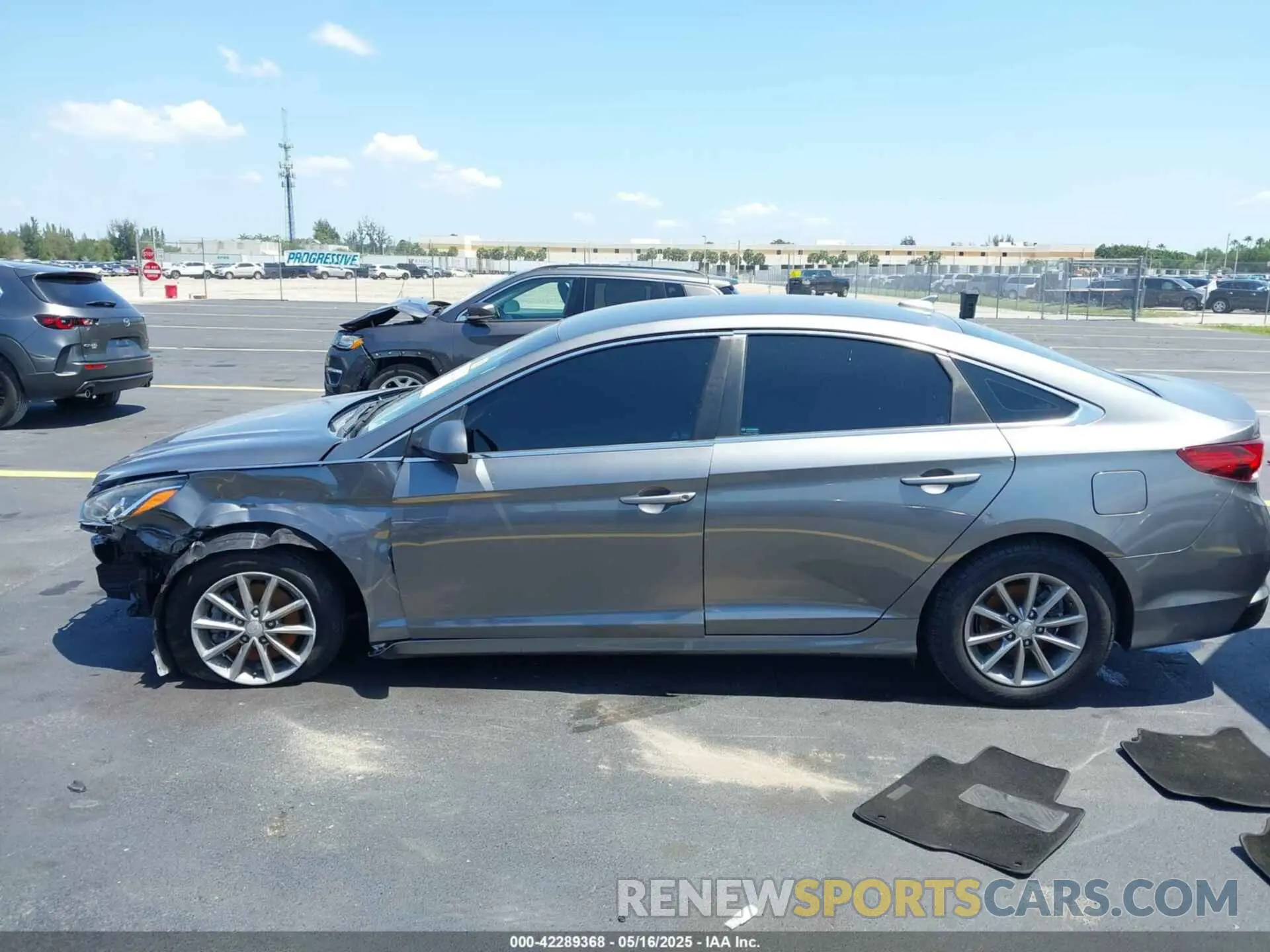 15 fotografías del automóvil dañado 5NPE24AF7KH819538 HYUNDAI SONATA 2019