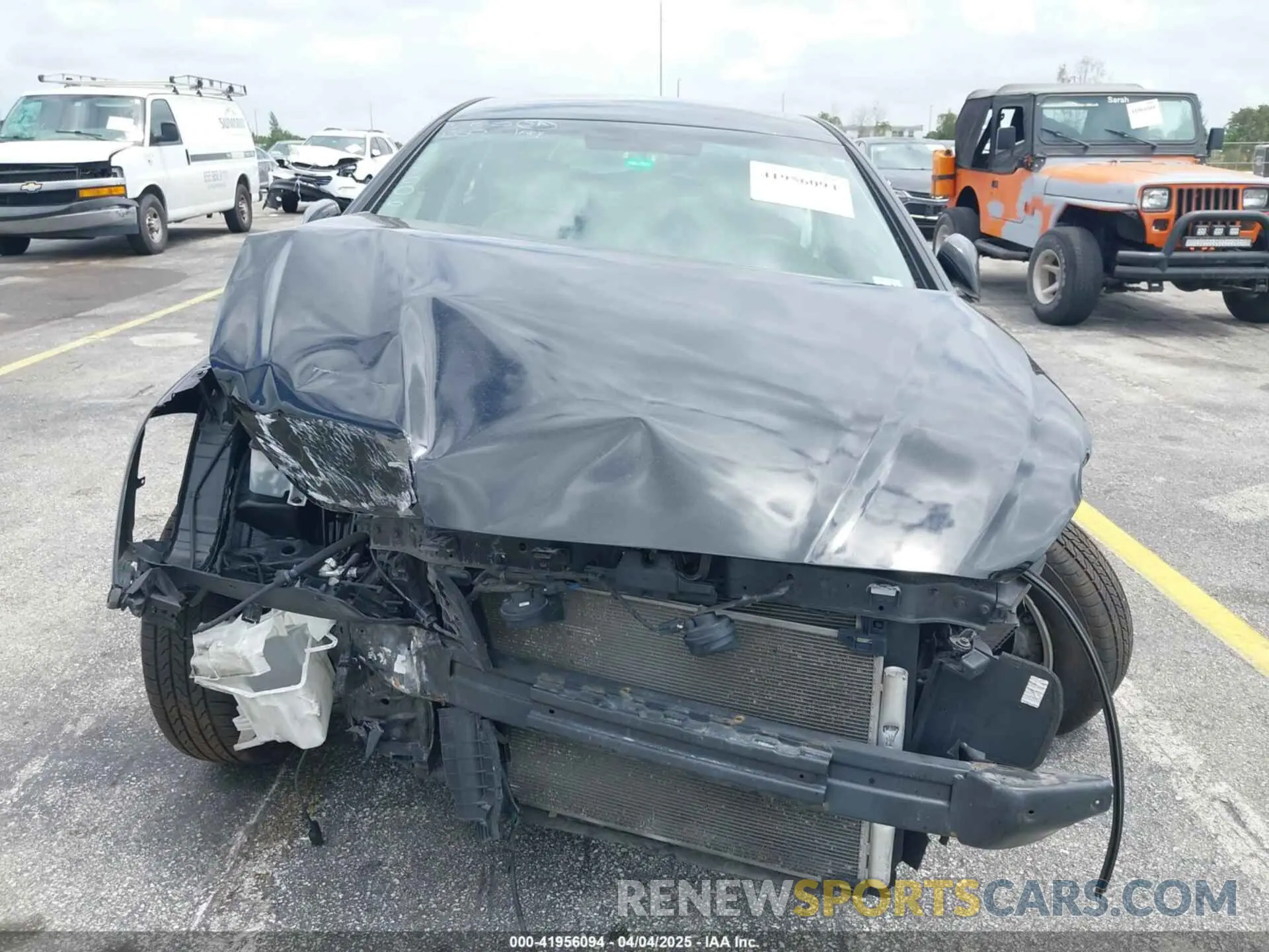 13 fotografías del automóvil dañado 5NPE24AF8KH747006 HYUNDAI SONATA 2019