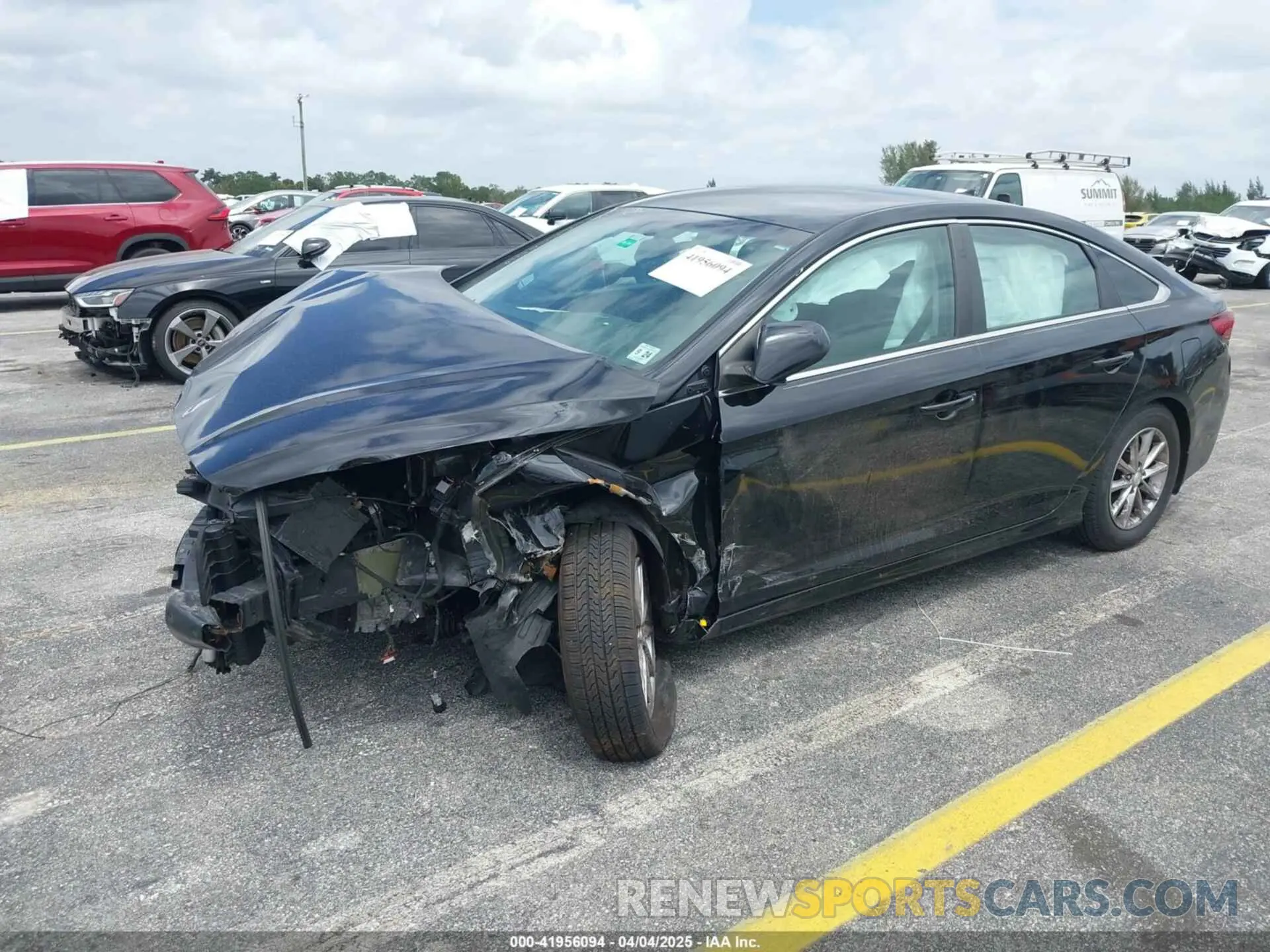 2 fotografías del automóvil dañado 5NPE24AF8KH747006 HYUNDAI SONATA 2019