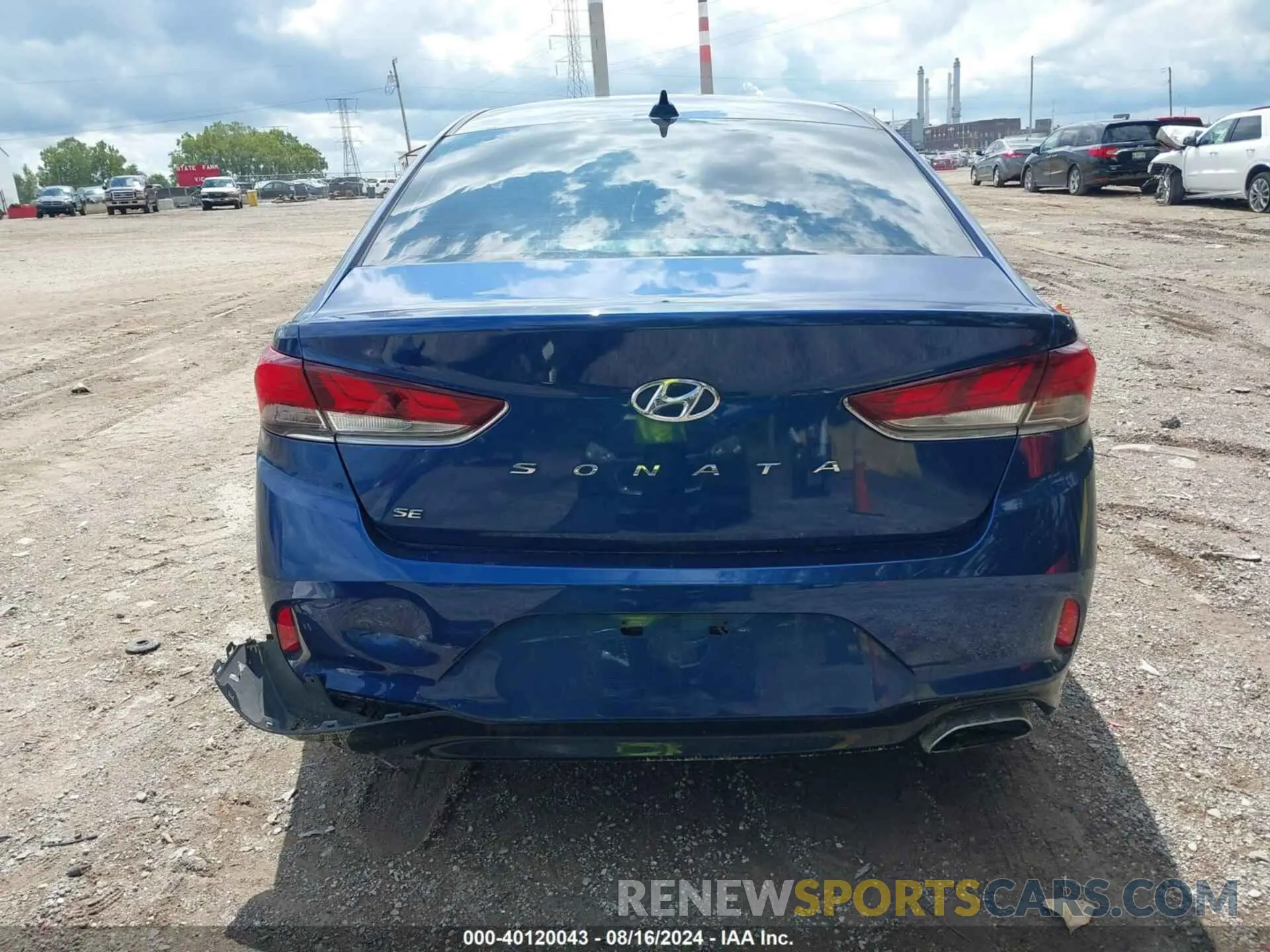 17 fotografías del automóvil dañado 5NPE24AF8KH753257 HYUNDAI SONATA 2019