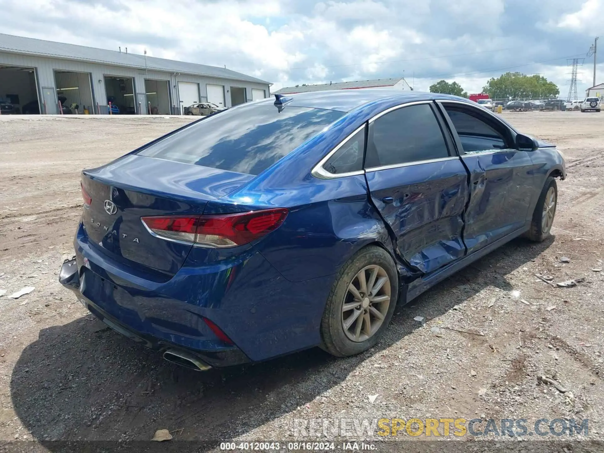 4 fotografías del automóvil dañado 5NPE24AF8KH753257 HYUNDAI SONATA 2019