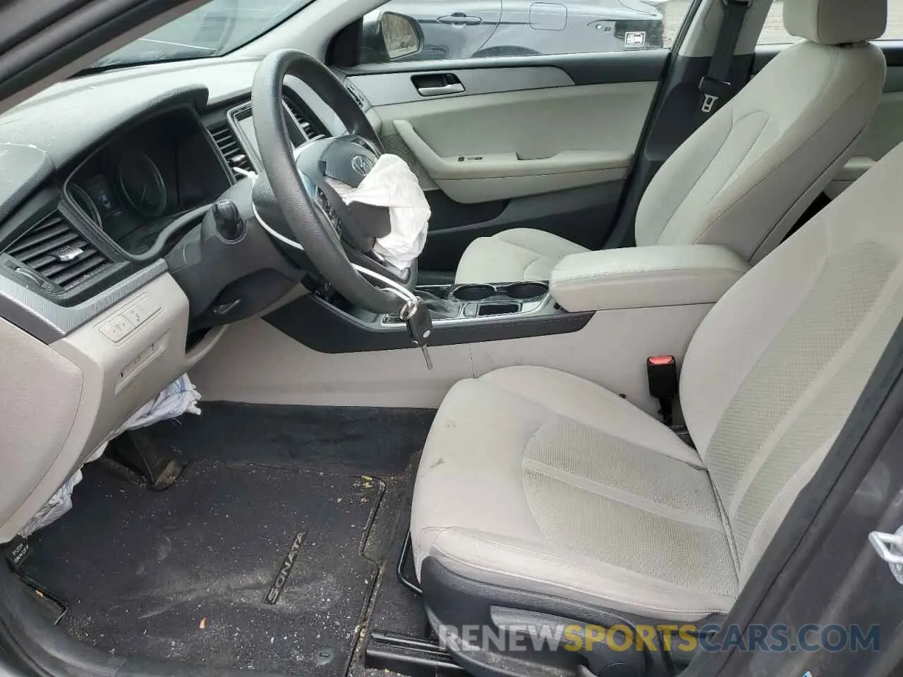 7 fotografías del automóvil dañado 5NPE24AF8KH798473 HYUNDAI SONATA 2019