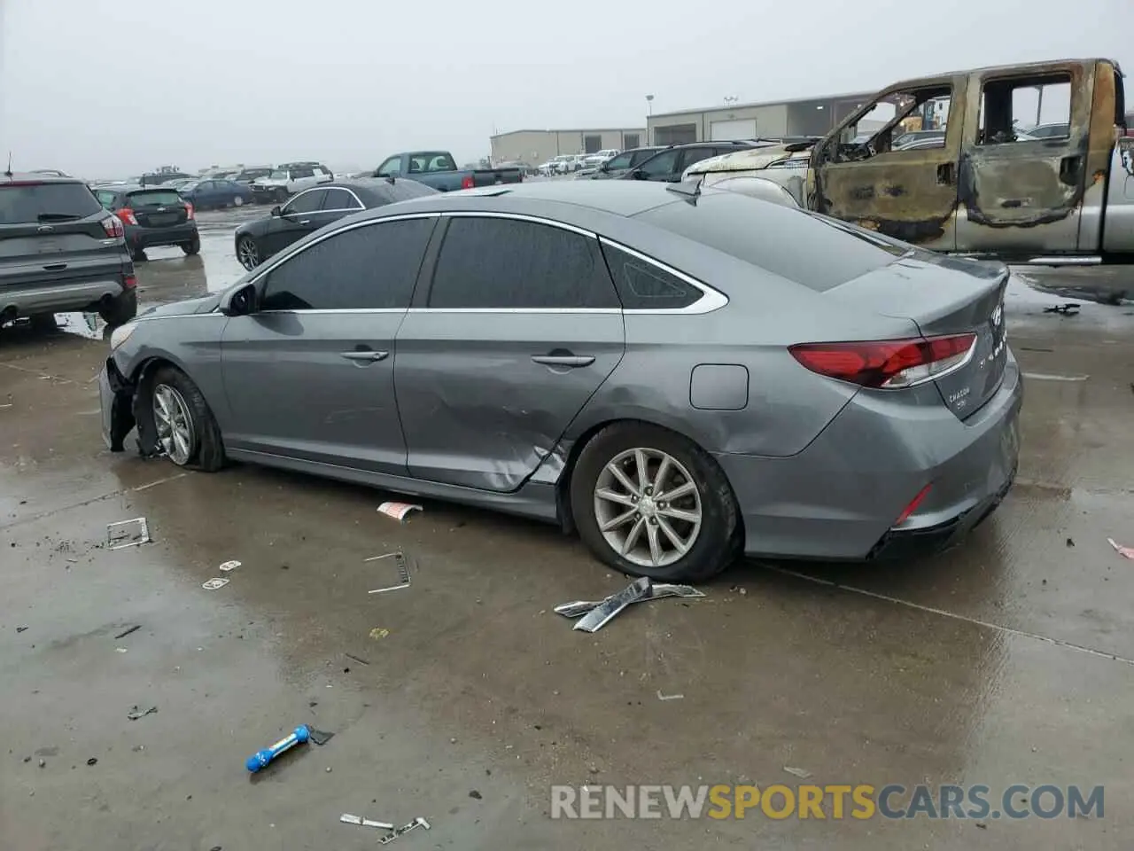 2 fotografías del automóvil dañado 5NPE24AF9KH738508 HYUNDAI SONATA 2019