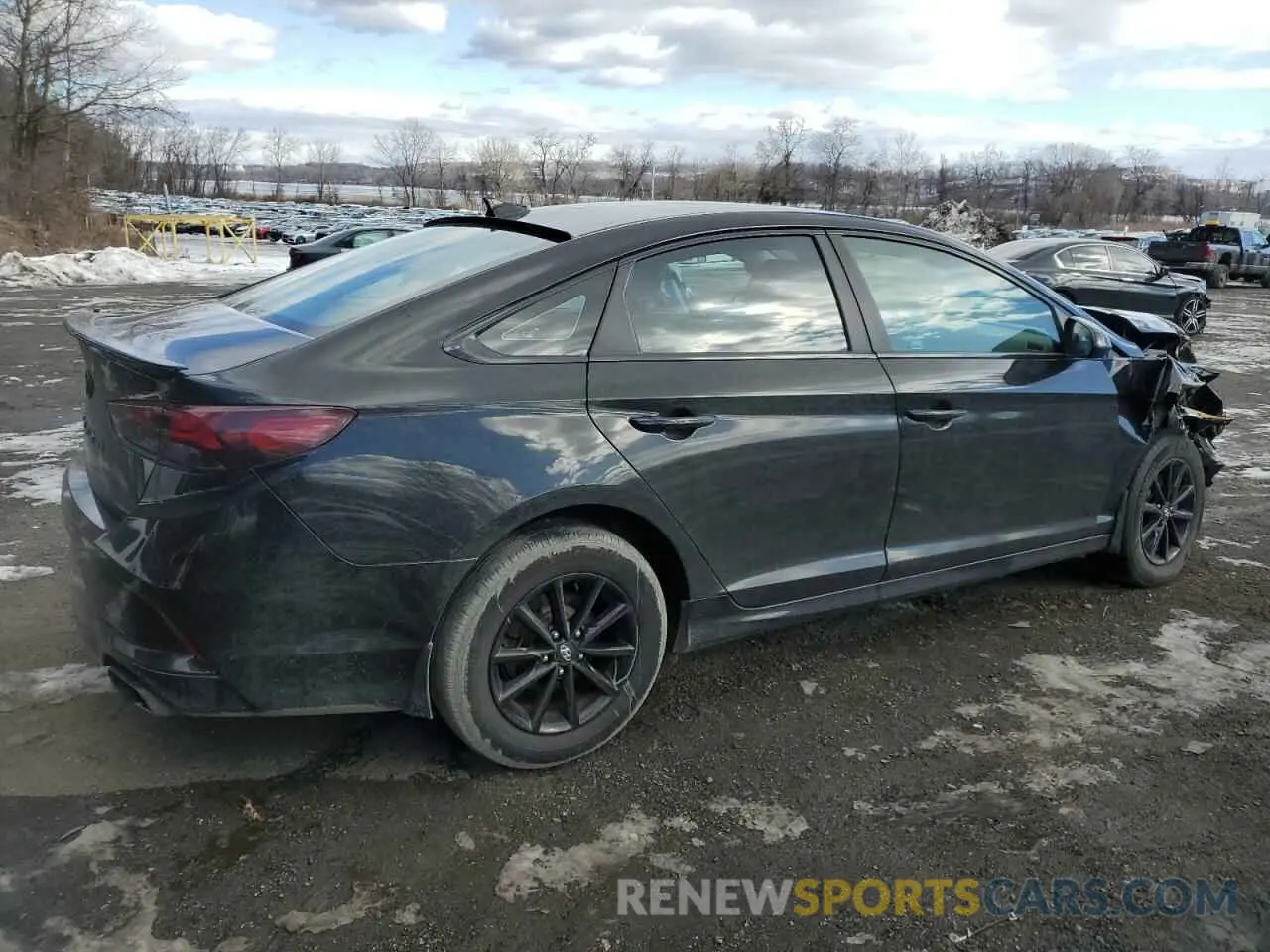 3 fotografías del automóvil dañado 5NPE24AF9KH742493 HYUNDAI SONATA 2019