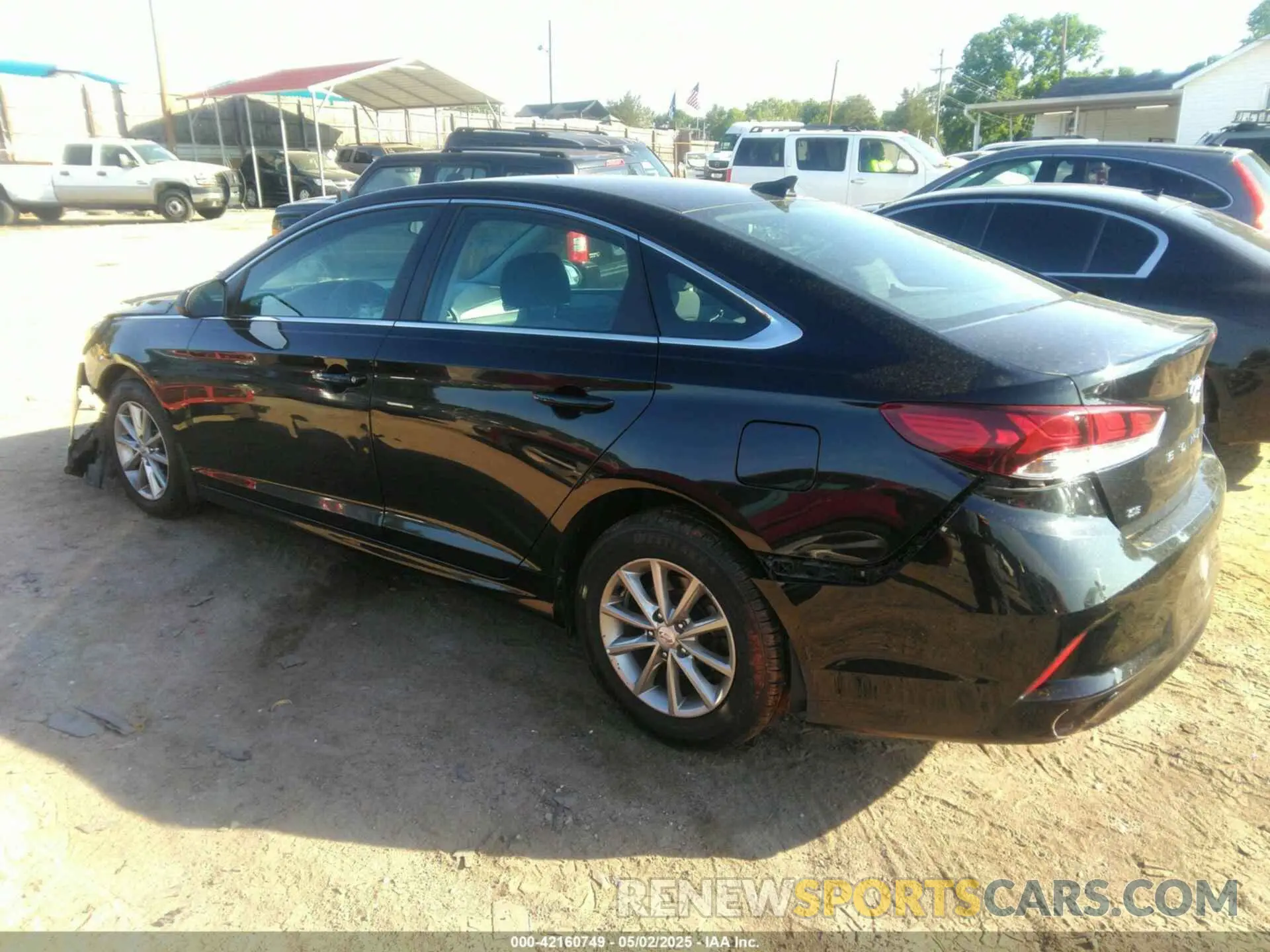 3 fotografías del automóvil dañado 5NPE24AF9KH749086 HYUNDAI SONATA 2019