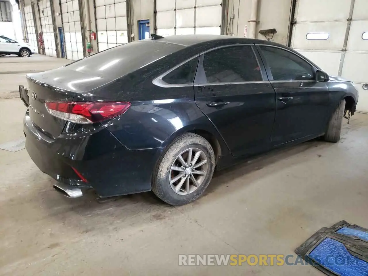 3 fotografías del automóvil dañado 5NPE24AF9KH762503 HYUNDAI SONATA 2019