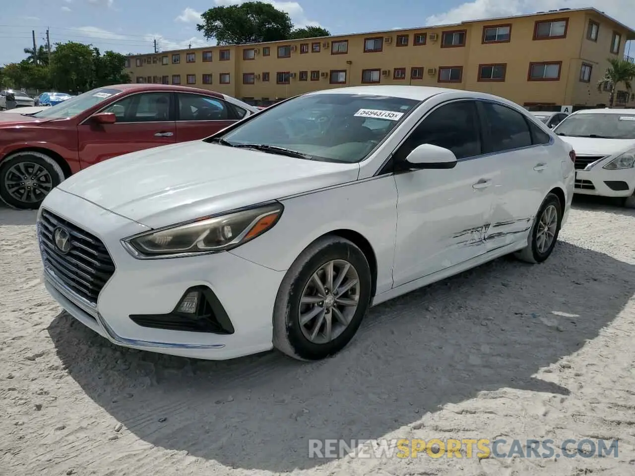 1 fotografías del automóvil dañado 5NPE24AF9KH774229 HYUNDAI SONATA 2019