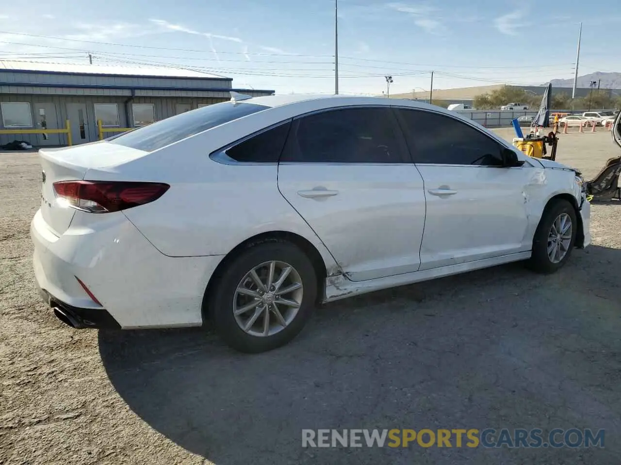 3 fotografías del automóvil dañado 5NPE24AF9KH795288 HYUNDAI SONATA 2019