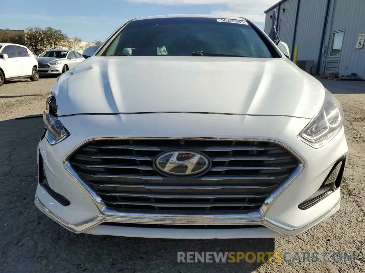 5 fotografías del automóvil dañado 5NPE24AF9KH795288 HYUNDAI SONATA 2019