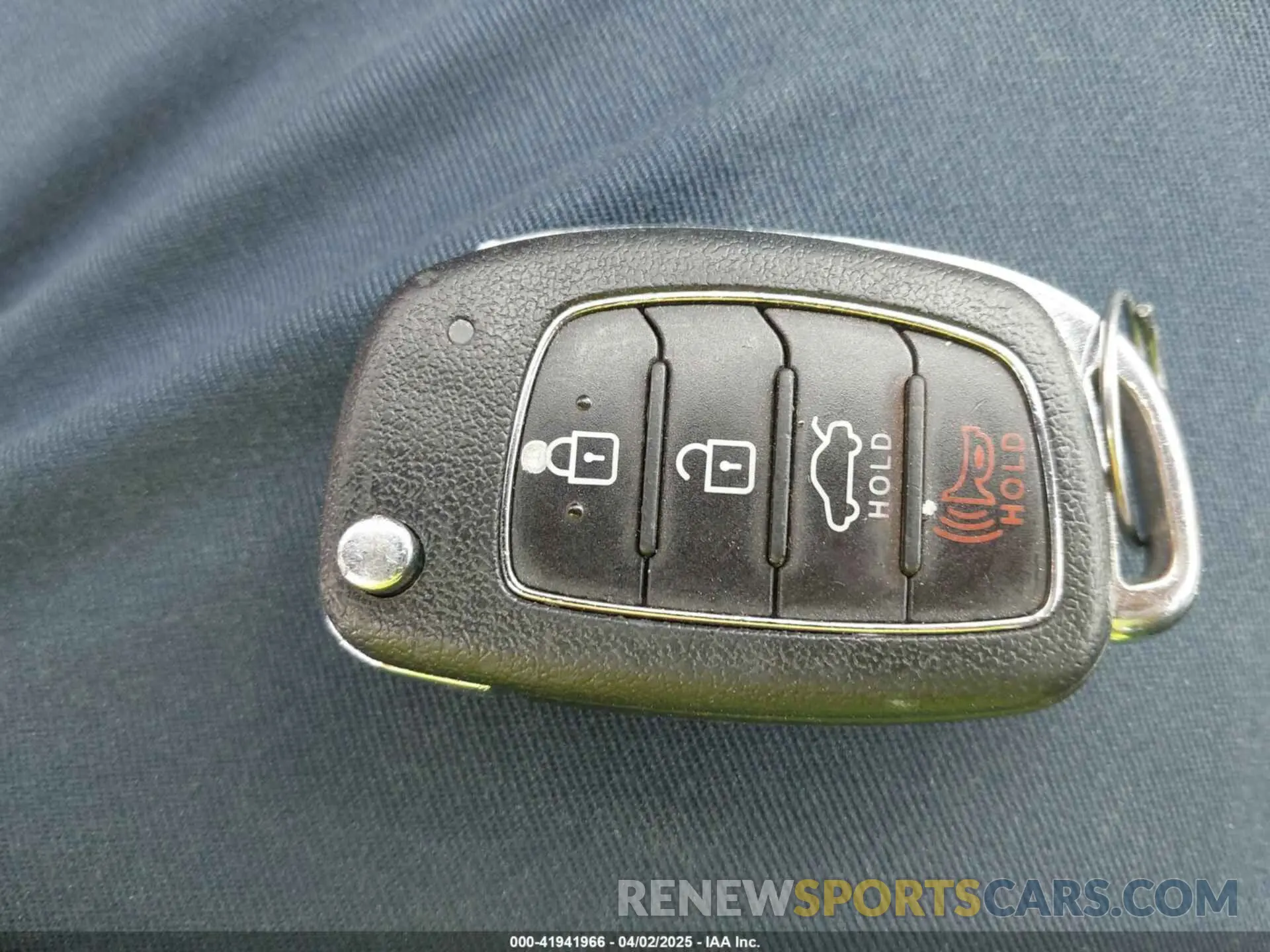 11 fotografías del automóvil dañado 5NPE24AFXKH741546 HYUNDAI SONATA 2019