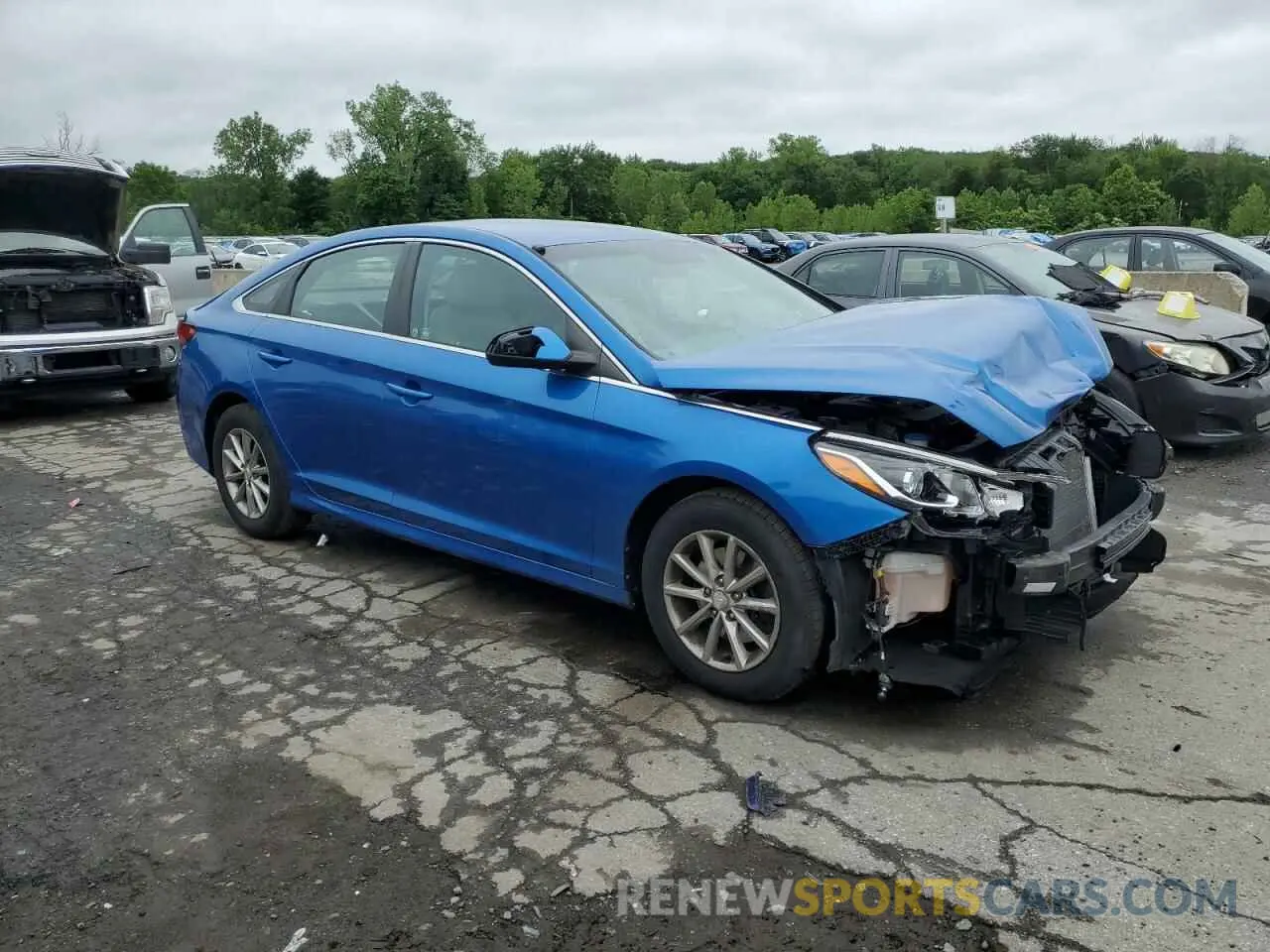 4 fotografías del automóvil dañado 5NPE24AFXKH743569 HYUNDAI SONATA 2019