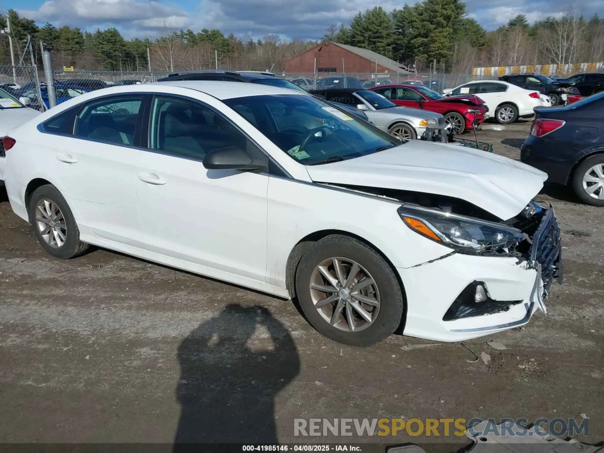 1 fotografías del automóvil dañado 5NPE24AFXKH749128 HYUNDAI SONATA 2019