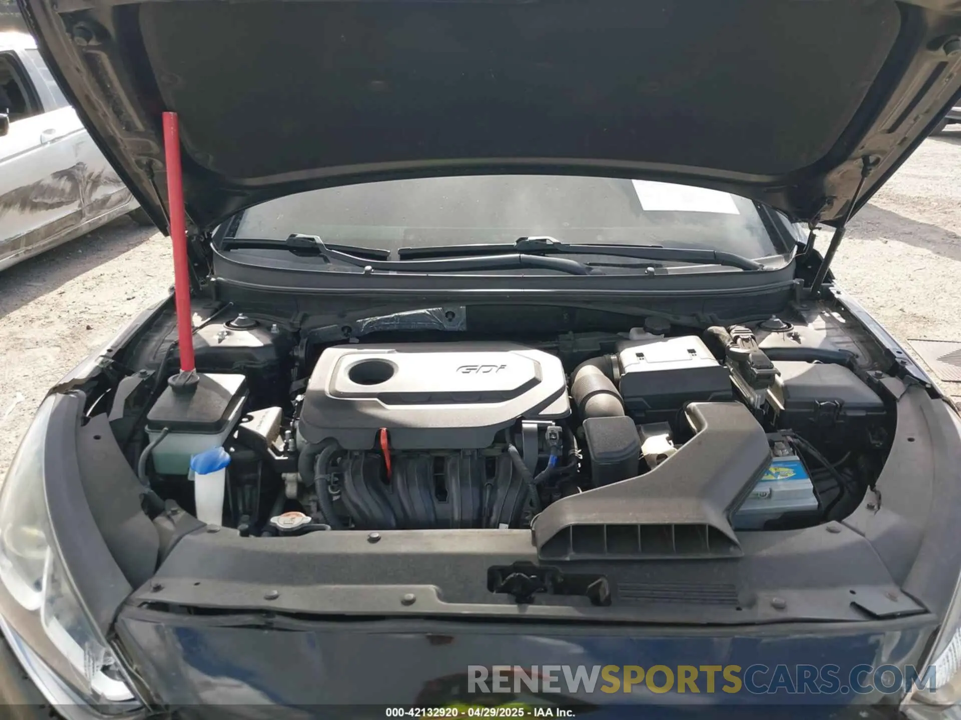 10 fotografías del automóvil dañado 5NPE24AFXKH754314 HYUNDAI SONATA 2019