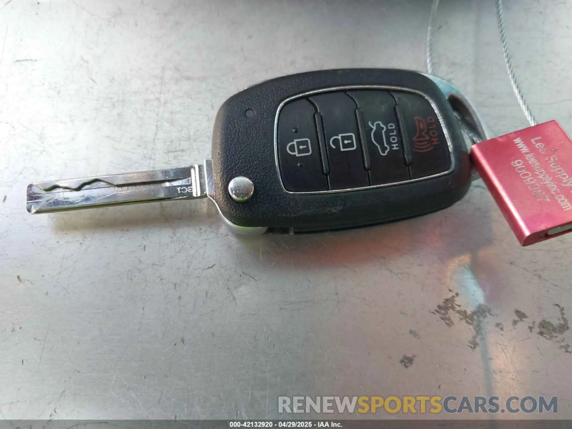 11 fotografías del automóvil dañado 5NPE24AFXKH754314 HYUNDAI SONATA 2019