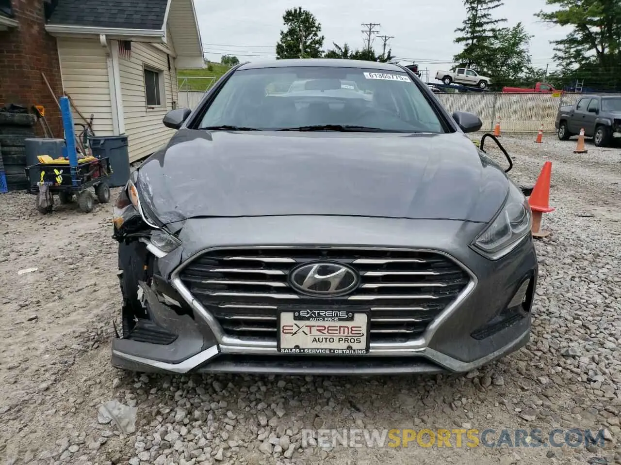 5 fotografías del automóvil dañado 5NPE24AFXKH757486 HYUNDAI SONATA 2019