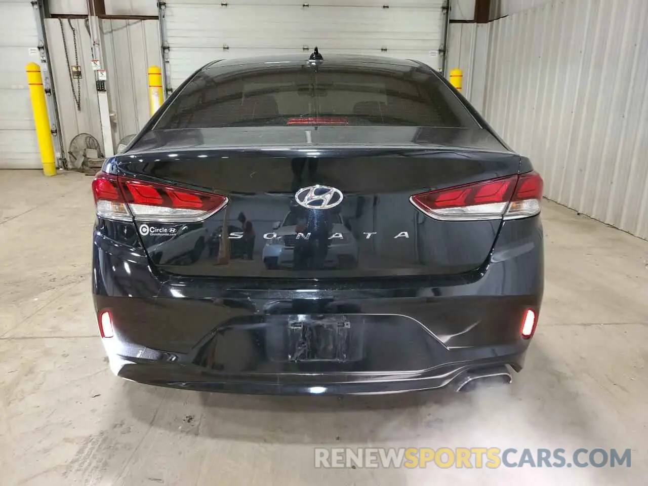 6 fotografías del automóvil dañado 5NPE24AFXKH794229 HYUNDAI SONATA 2019