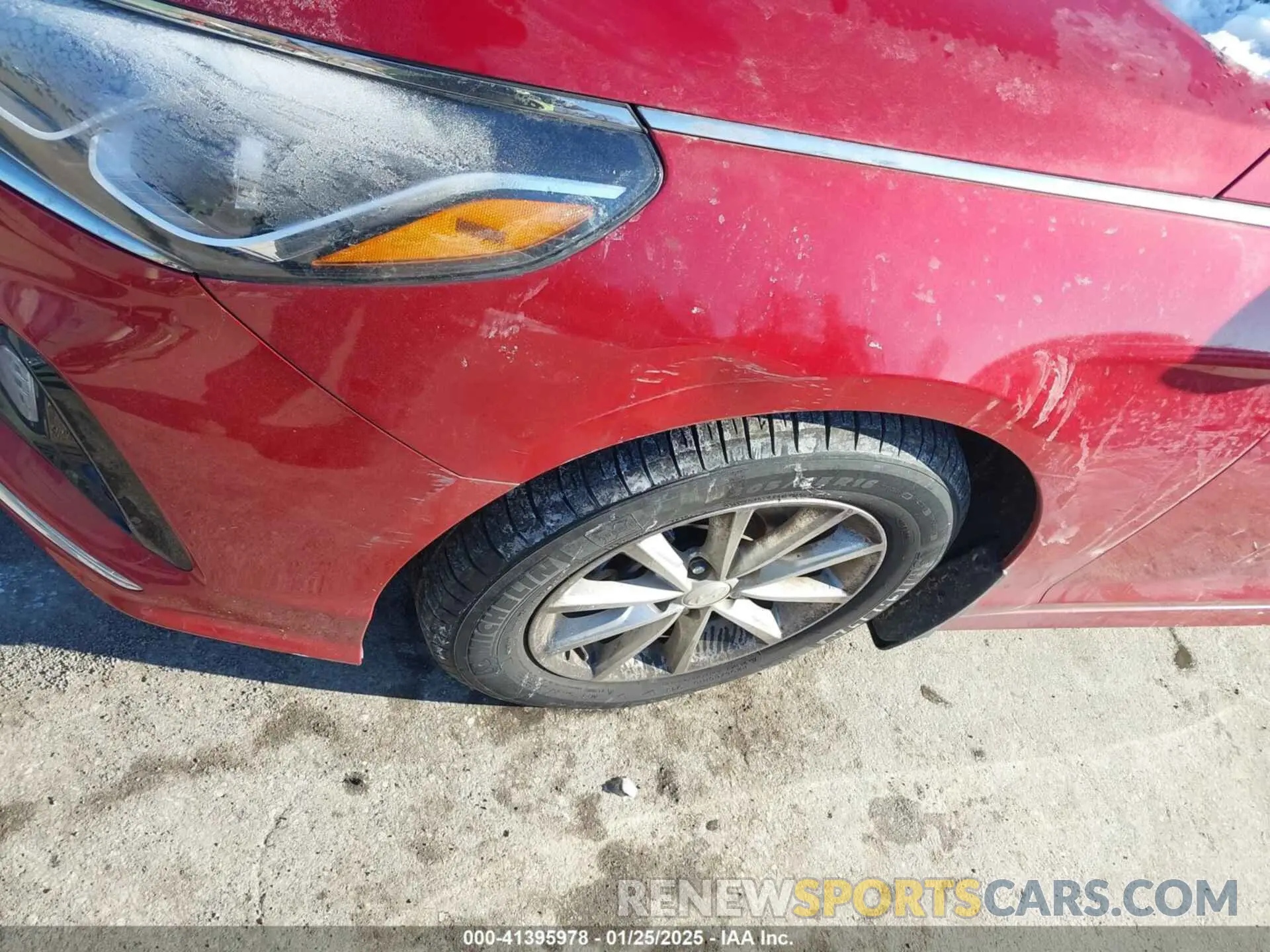6 fotografías del automóvil dañado 5NPE24AFXKH804970 HYUNDAI SONATA 2019