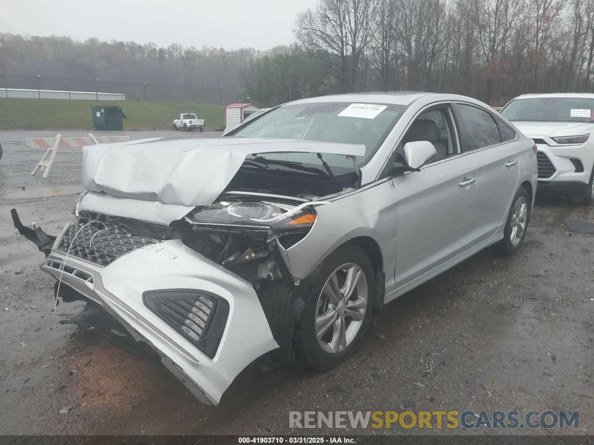 2 fotografías del automóvil dañado 5NPE34AF0KH729533 HYUNDAI SONATA 2019
